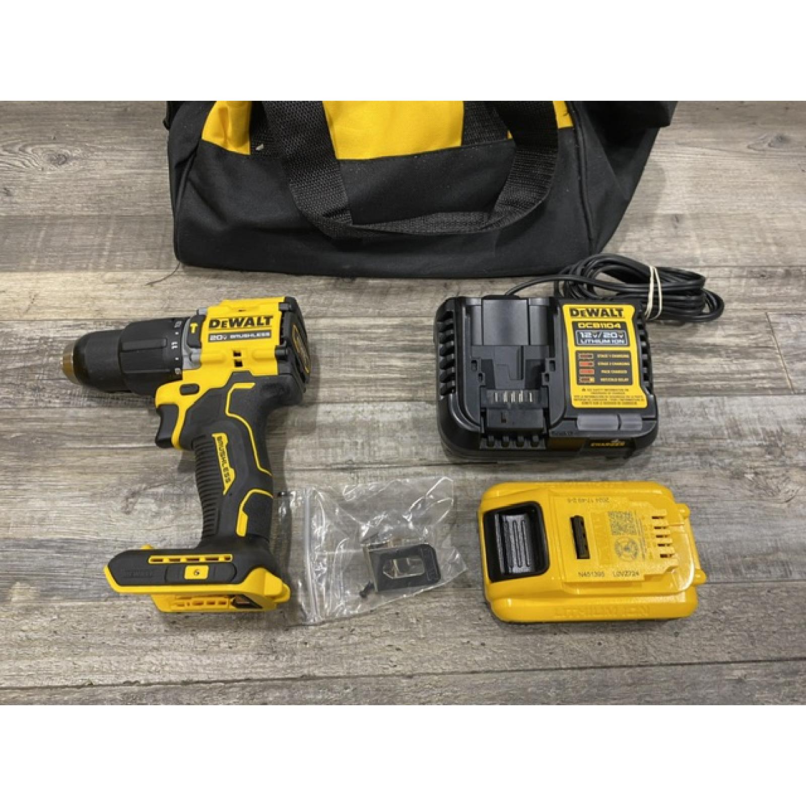 AS-IS DEWALT ATOMIC 20V Cordless 1/2 in. Compact Hammer Drill Kit