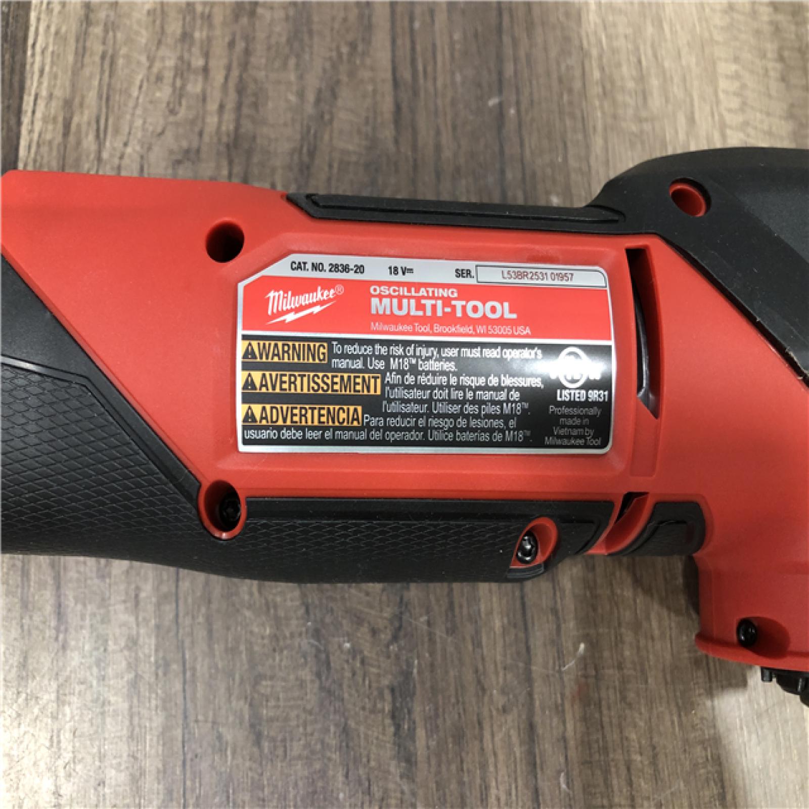 AS-IS Milwaukee FUEL 18V Lithium-Ion Cordless Brushless Oscillating Multi-Tool Kit