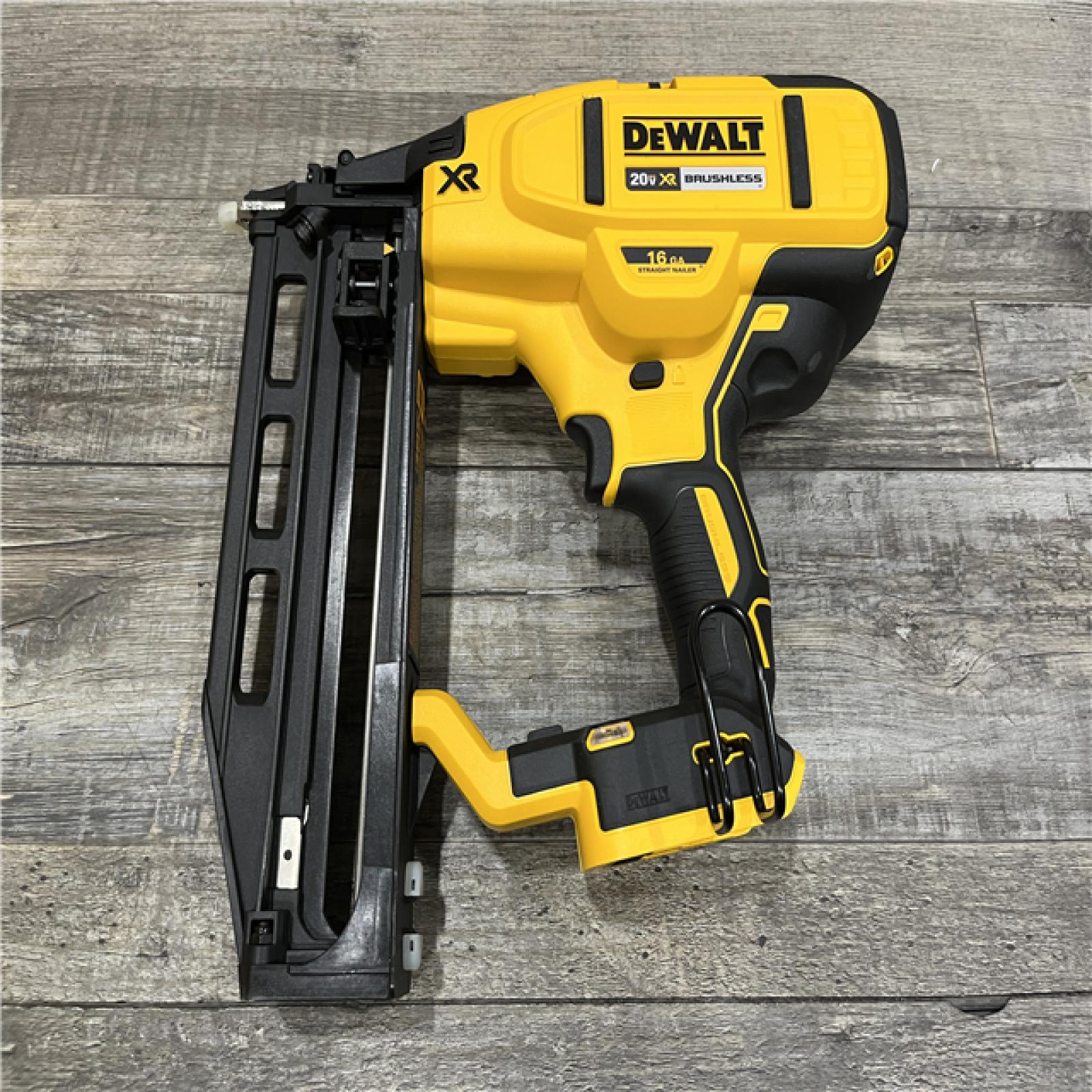 AS-IS DEWALT 20V MAX XR 16-Gauge Lithium-Ion Cordless Finish Nailer (Tool Only)