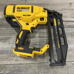 AS-IS DEWALT 20V MAX XR 16-Gauge Lithium-Ion Cordless Finish Nailer (Tool Only)