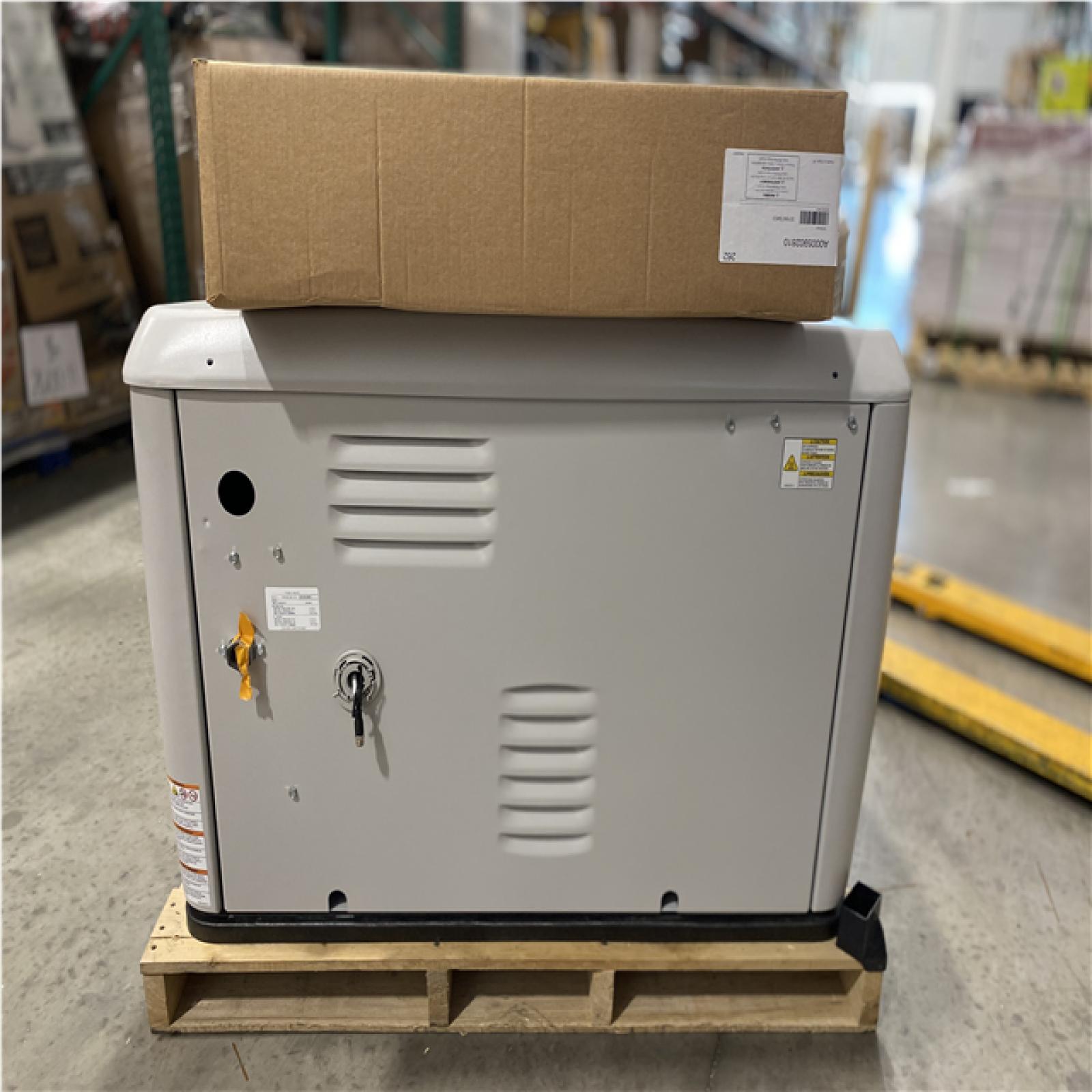 DALLAS LOCATION- GENERAC 14kW Generator W/ Smart Monitoring and 200 Amp Transfer Switch
