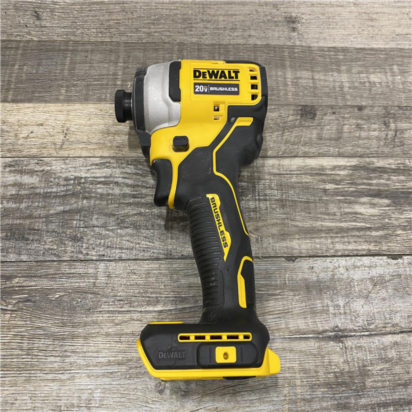 AS-IS DEWALT Atomic 20V Max Lithium-Ion Brushless Cordless Compact 1/4 in. Impact Driver Kit