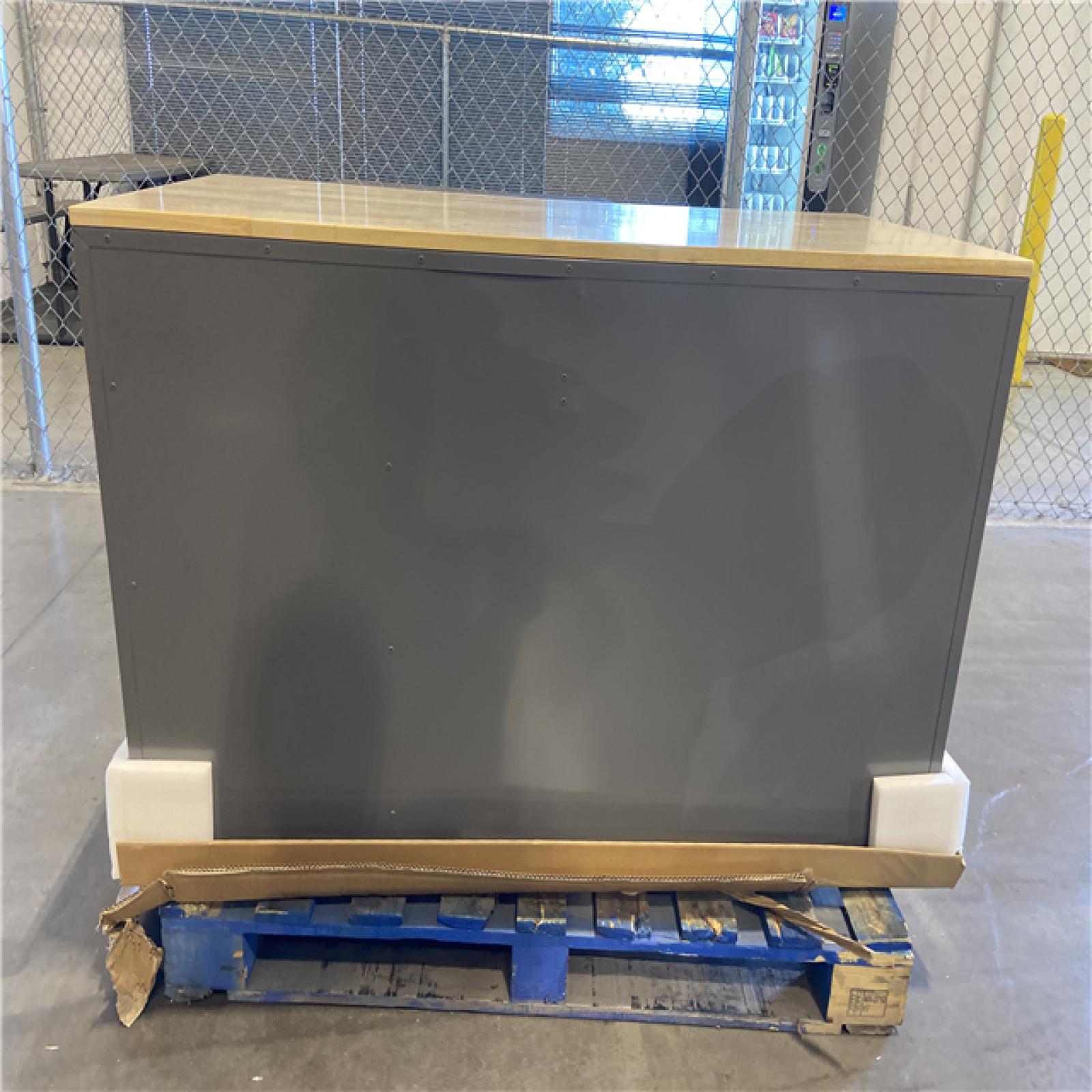 DALLAS LOCATION - Husky Tool Storage 52 in. W x 25 in. D Standard Duty Gloss Gray Mobile Workbench Tool Chest