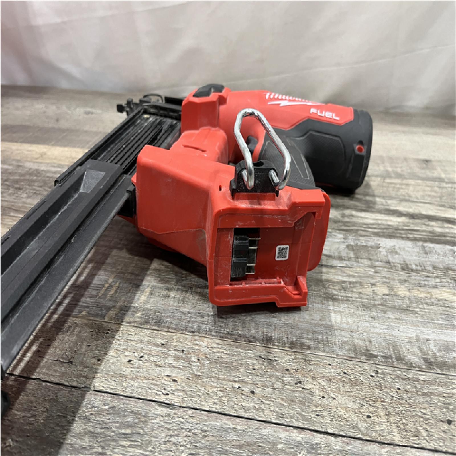 AS-IS Milwaukee FUEL 18-Volt Lithium-Ion Brushless Cordless Gen II 18-Gauge Brad Nailer (Tool-Only)