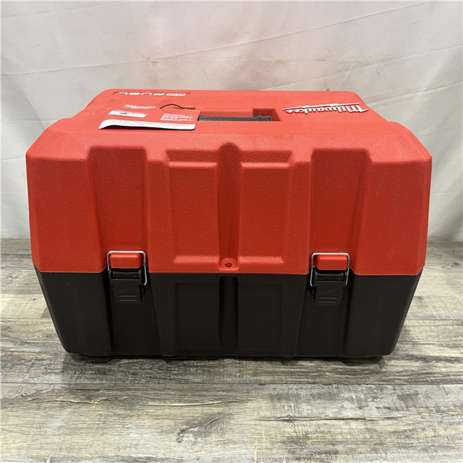 NEW - Milwaukee Tool Top Handle Chainsaw Case