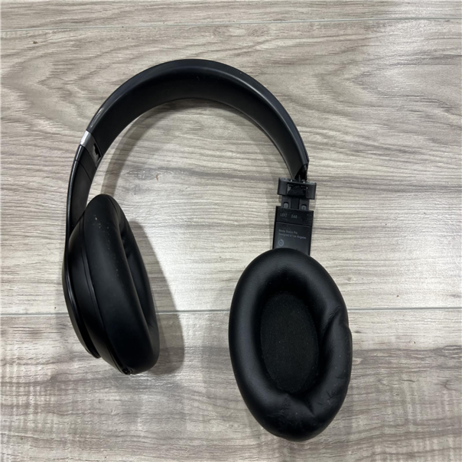 AS-IS Beats Solo 4 Bluetooth Wireless On-Ear Headphones - Matte Black