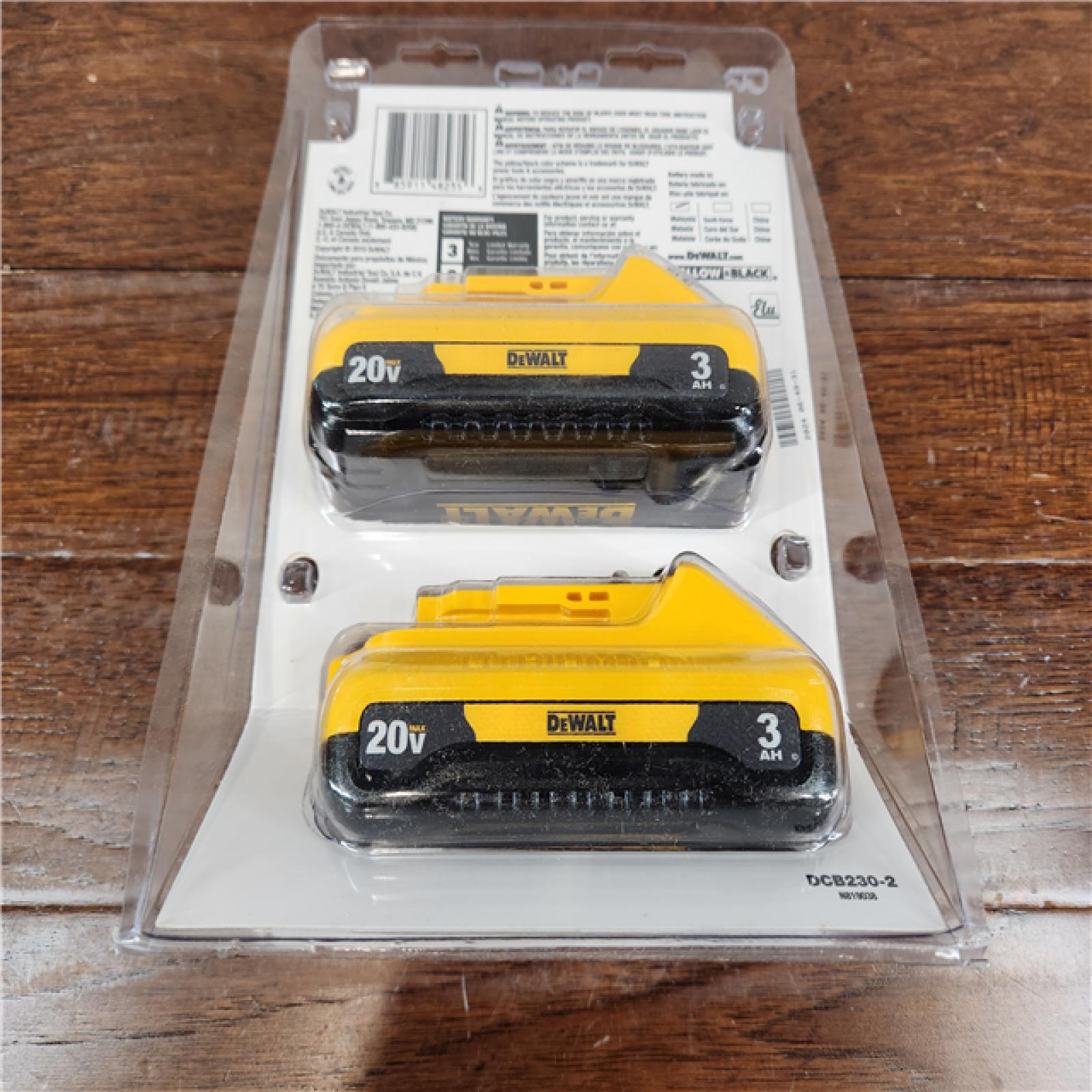 NEW! Dewalt 20-Volt MAX Lithium-Ion Compact 3.0 Ah Battery Pack (2-Pack)
