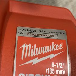 LIKE NEW - Milwaukee 18V Lithium-Ion Cordless (5-Tool) Combo Kit