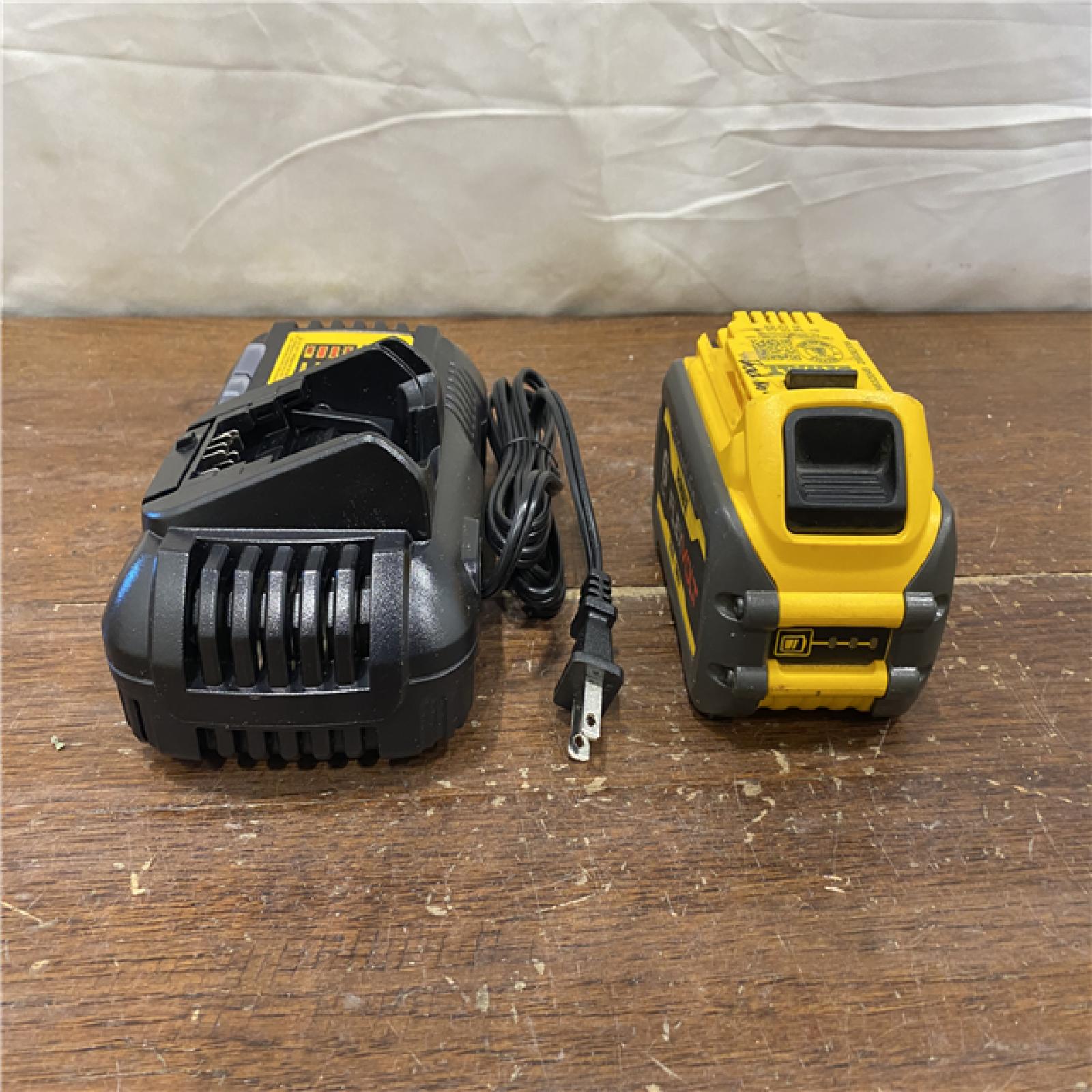 AS-IS DEWALT FLEXVOLT 20V/60V MAX Lithium-Ion 6.0Ah Battery Pack with 6 Amp Output Charger