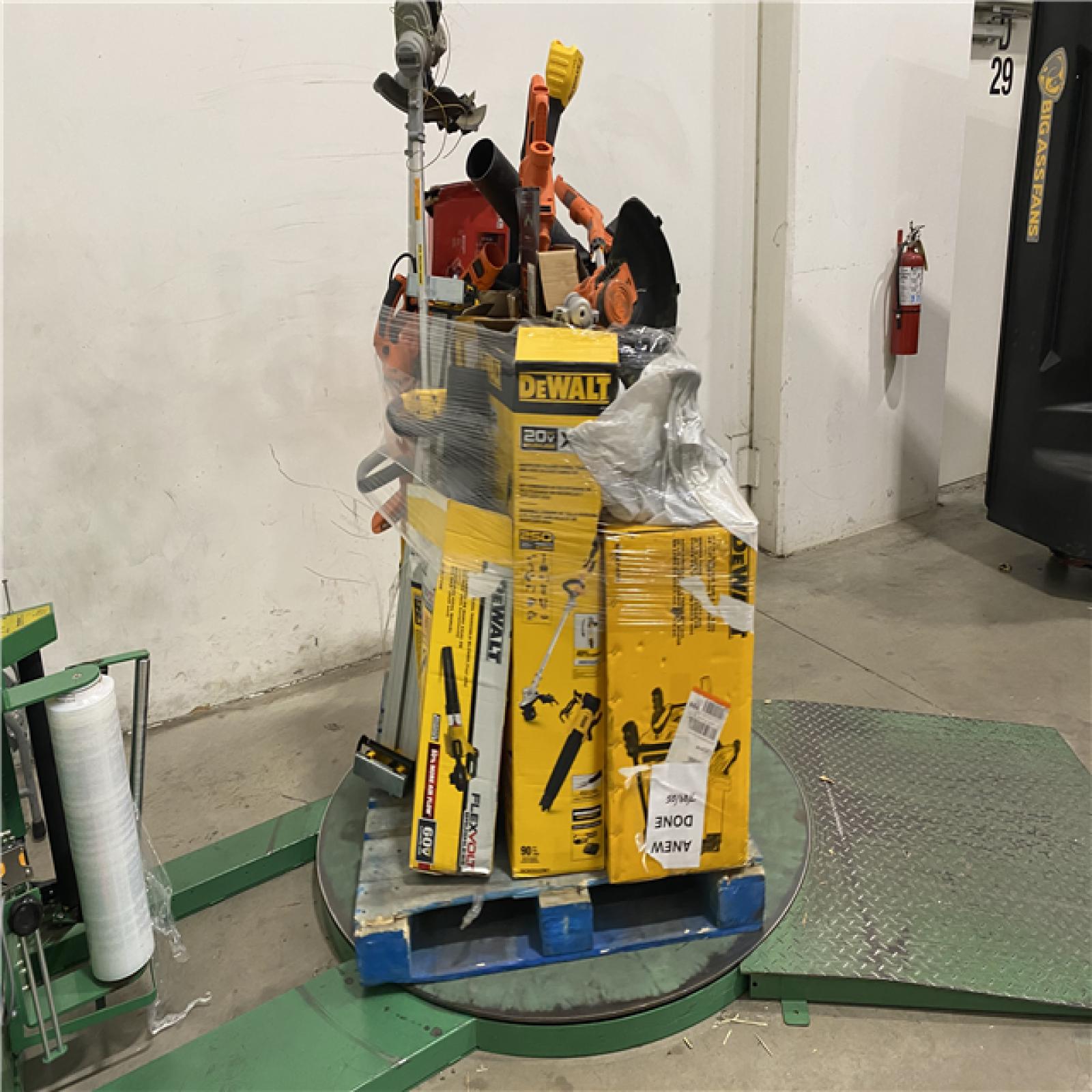 Dallas Location - As-Is Tool Pallet