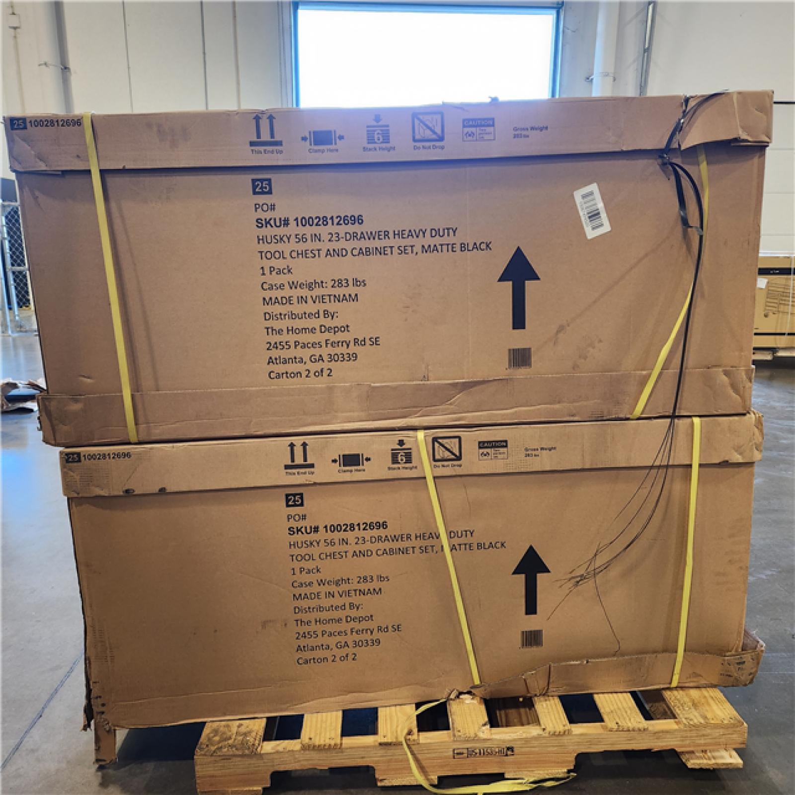 DALLAS LOCATION - HUSKY 56 in. W x 22 in. D Heavy Duty Tool Cabinet Set in Matte Black PALLET -(2 UNITS)