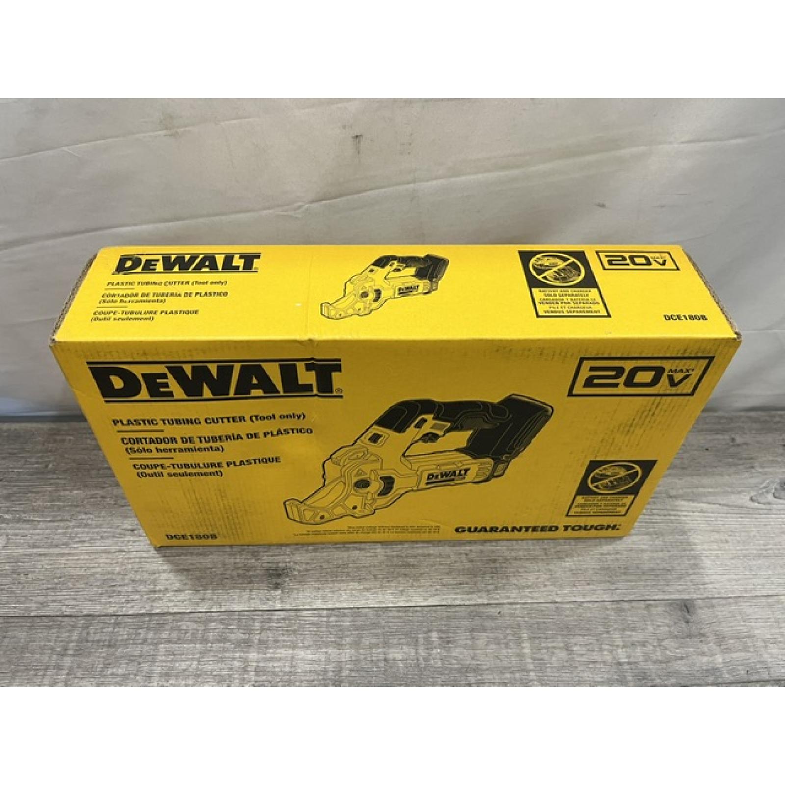 NEW - DEWALT 20V MAX Cordless Plastic Tubing Cutter (Tool Only)