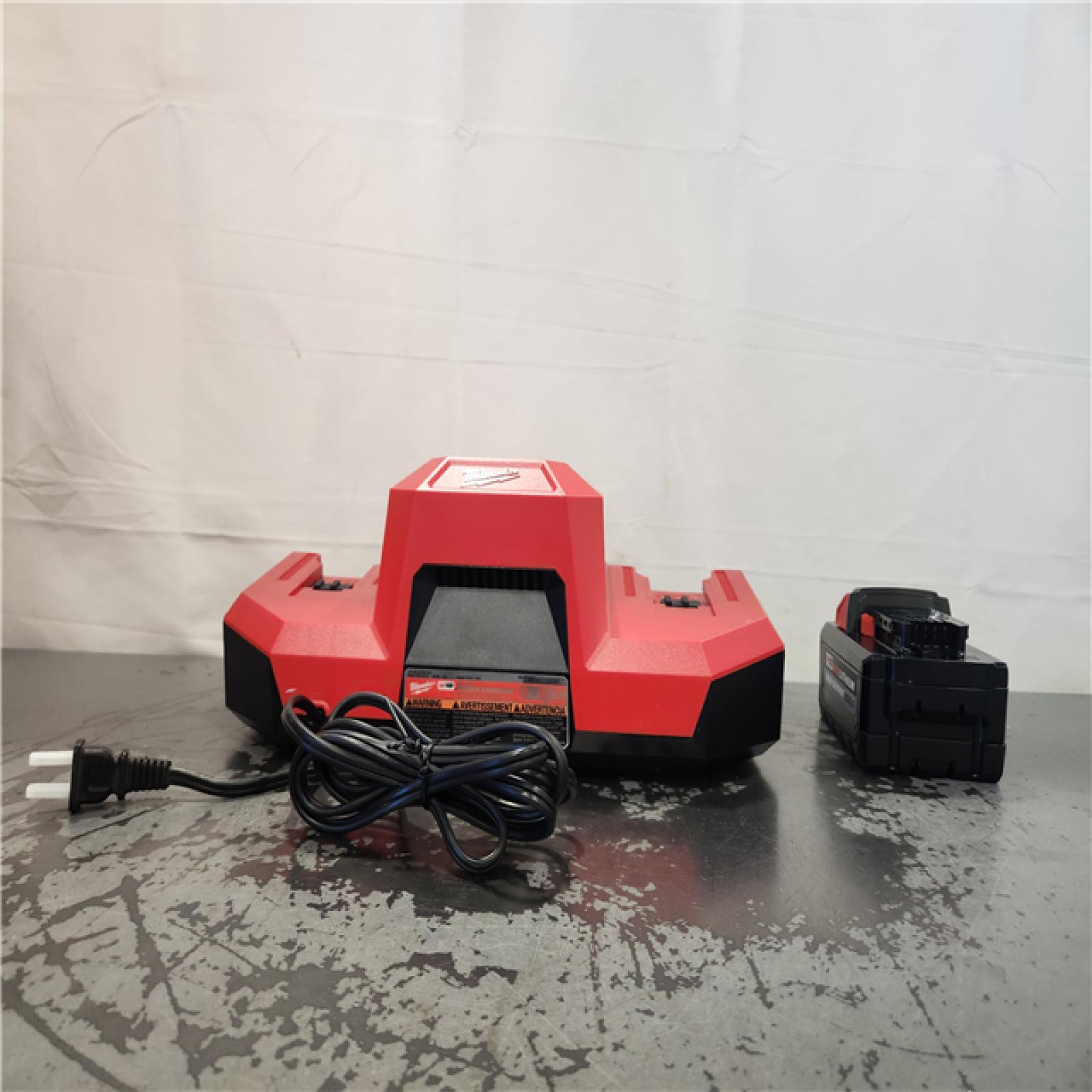 AS-IS- Milwaukee 18V Lithium-Ion REDLITHIUM FORGE 8.0 Ah Battery Pack with 18V Dual Bay Simultaneous Super Charger