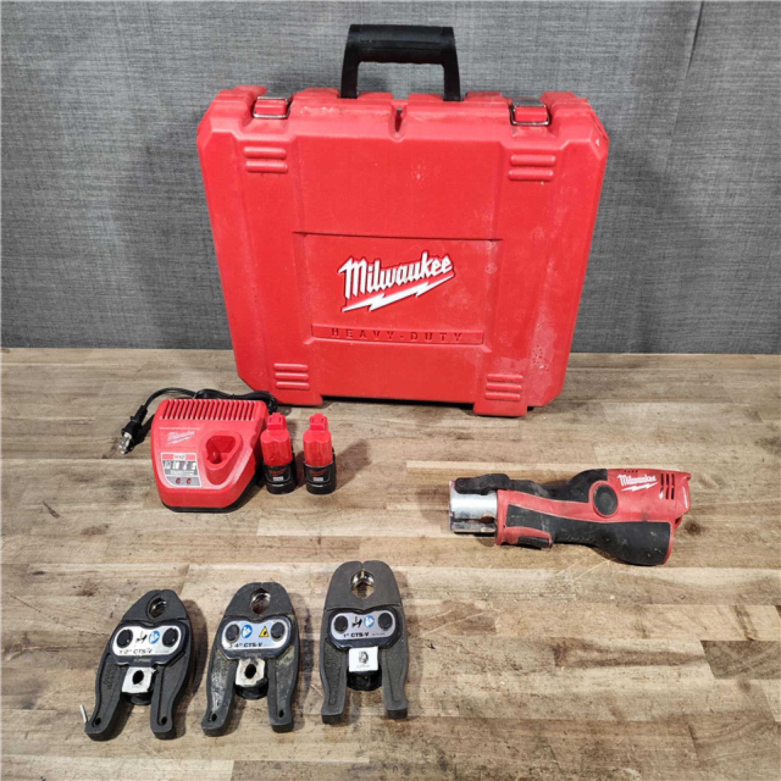 HOUSTON LOCATION - AS-IS M12 12-Volt Lithium-Ion Force Logic Cordless Press Tool Kit (3 Jaws Included) with Two 1.5 Ah Battery and Hard Case