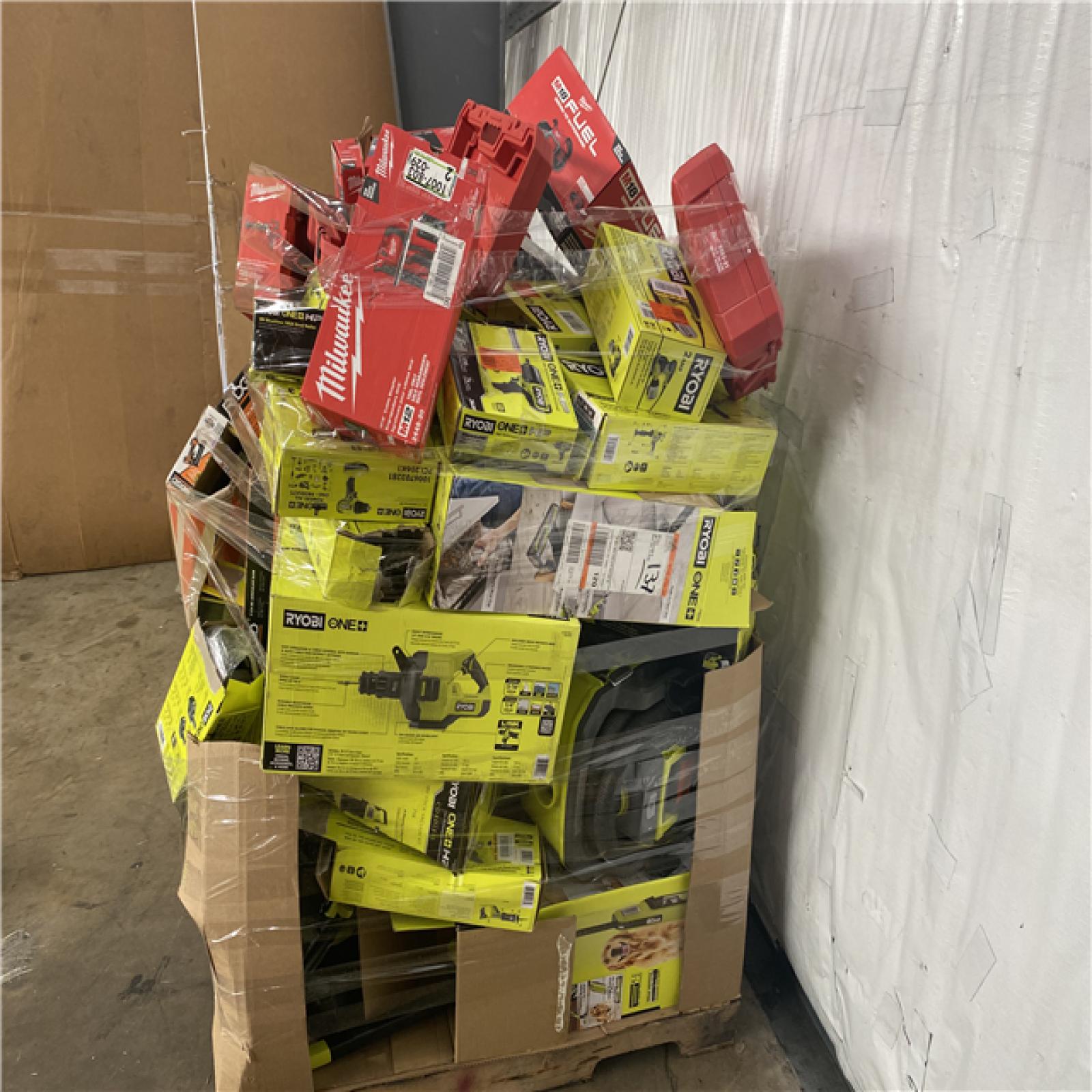 Houston Location AS IS - Tool Pallet