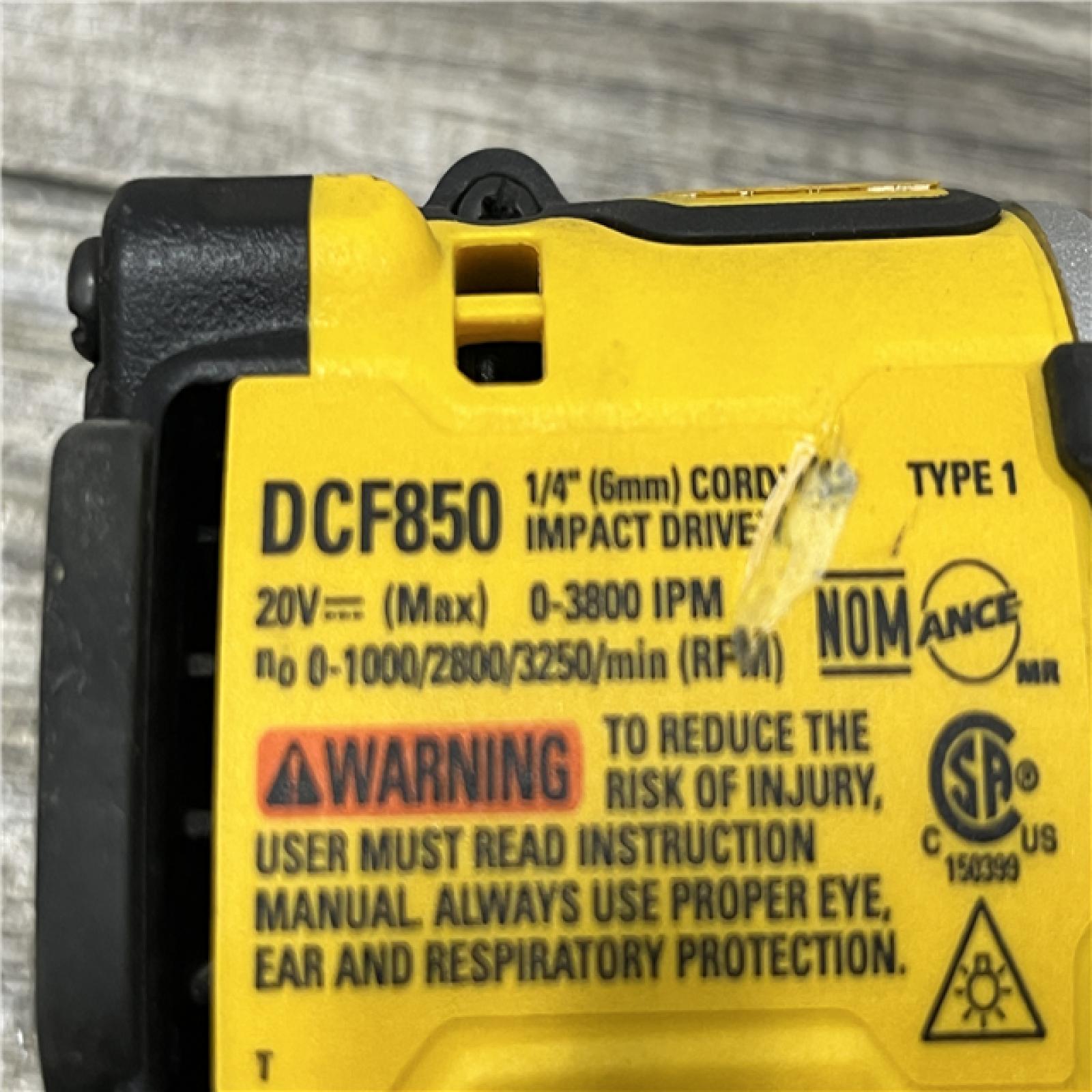 AS-IS DEWALT ATOMIC 20V MAX Cordless Brushless Compact 1/4 in. Impact Driver (Tool Only)