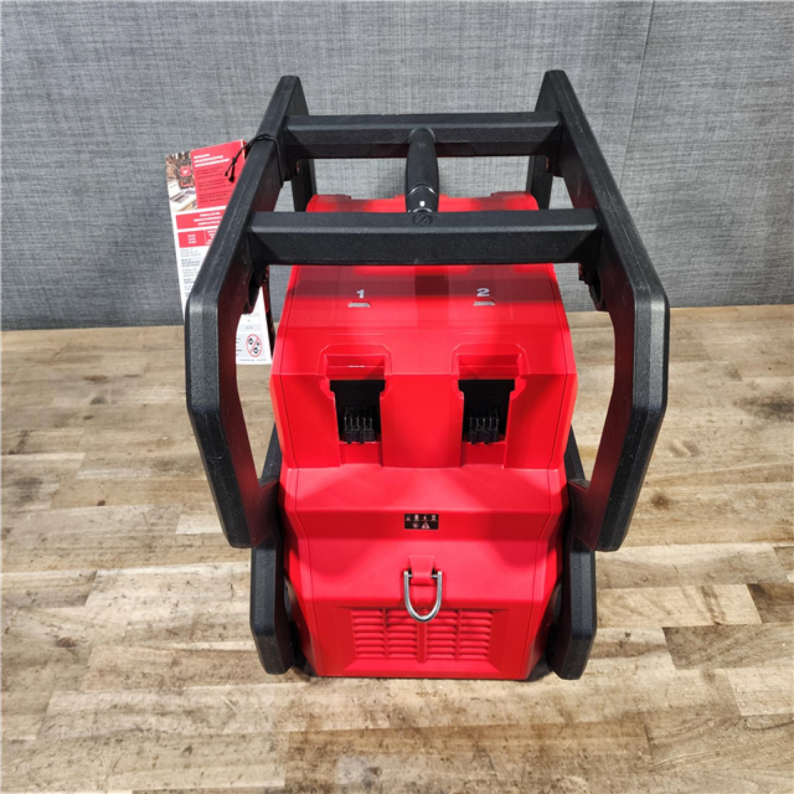 HOUSTON LOCATION - AS-IS Milwaukee M18 Cordless 3600-Watt/1800-Watt Battery Powered Power Supply (Tool Only)