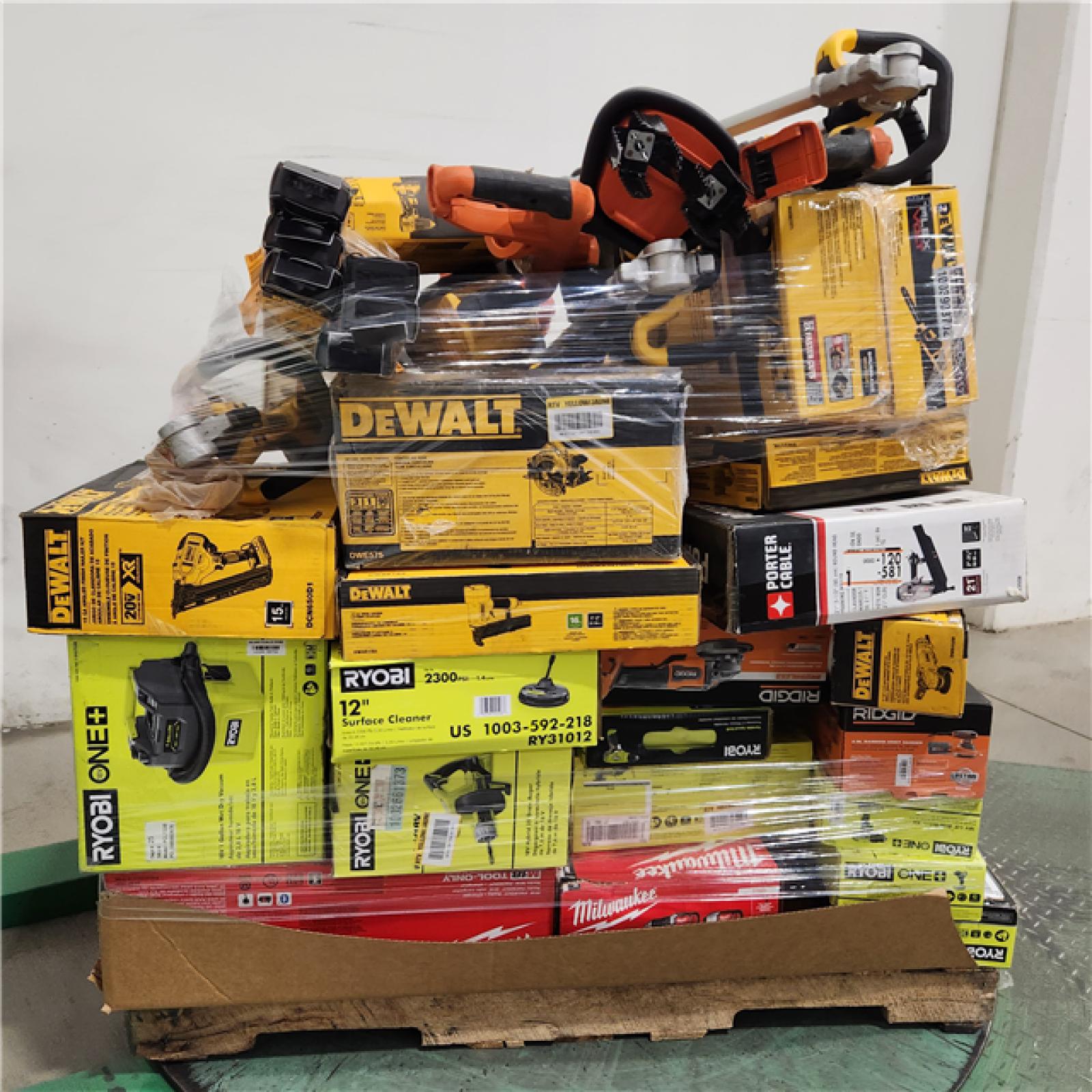 Dallas Location - As-Is Tool Pallet