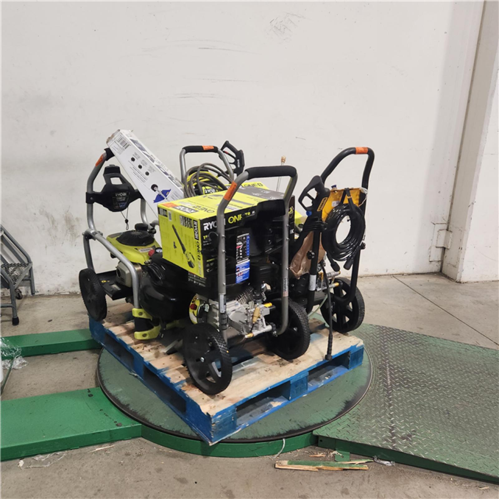 Dallas Location - As-Is Outdoor Power Equipment
