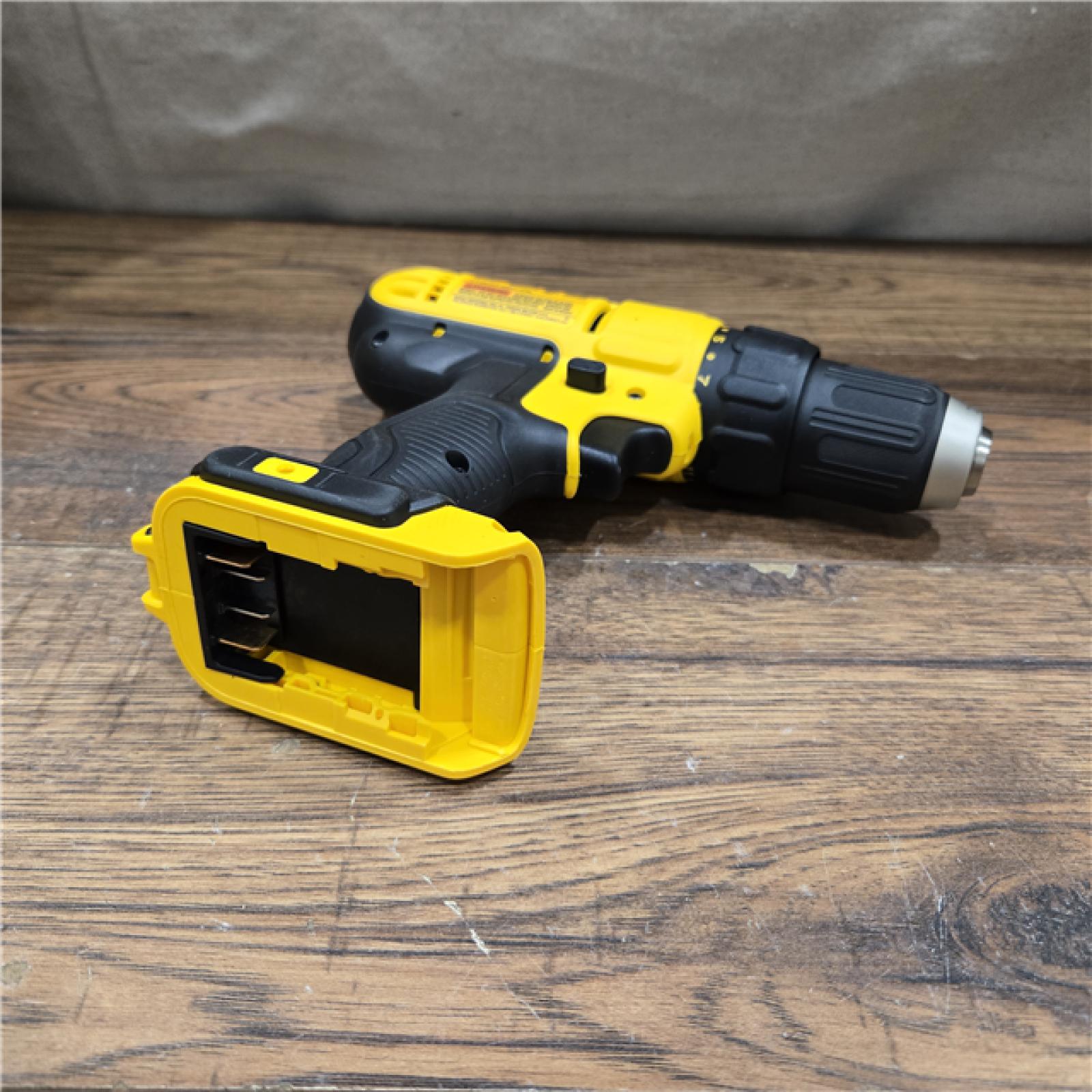 AS-IS DeWalt 20V MAX Brushed Cordless Compact 1/2 in. Drill Kit