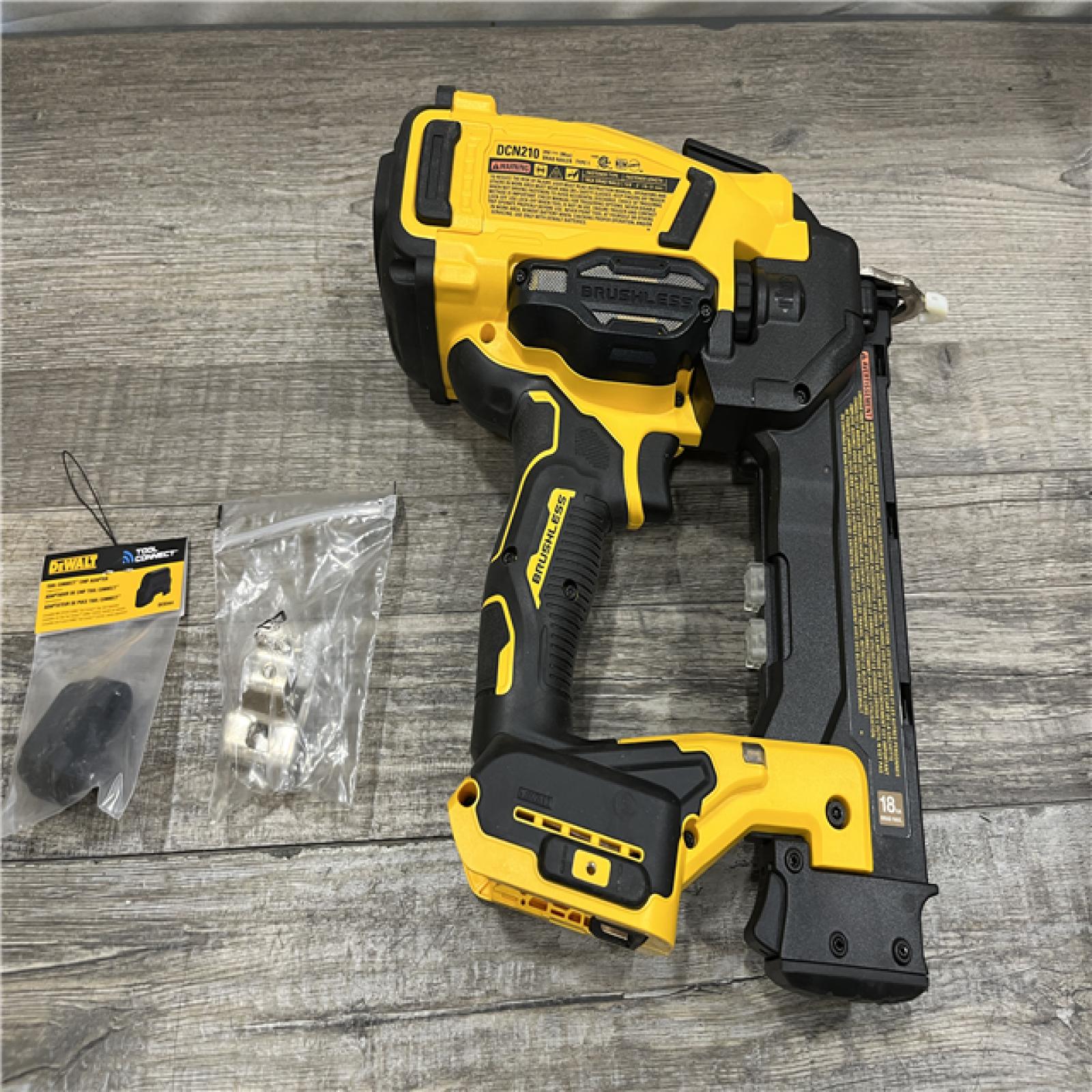 AS-IS DEWALT 20V MAX XR 18 Gauge Cordless Brad Nailer (Tool Only)
