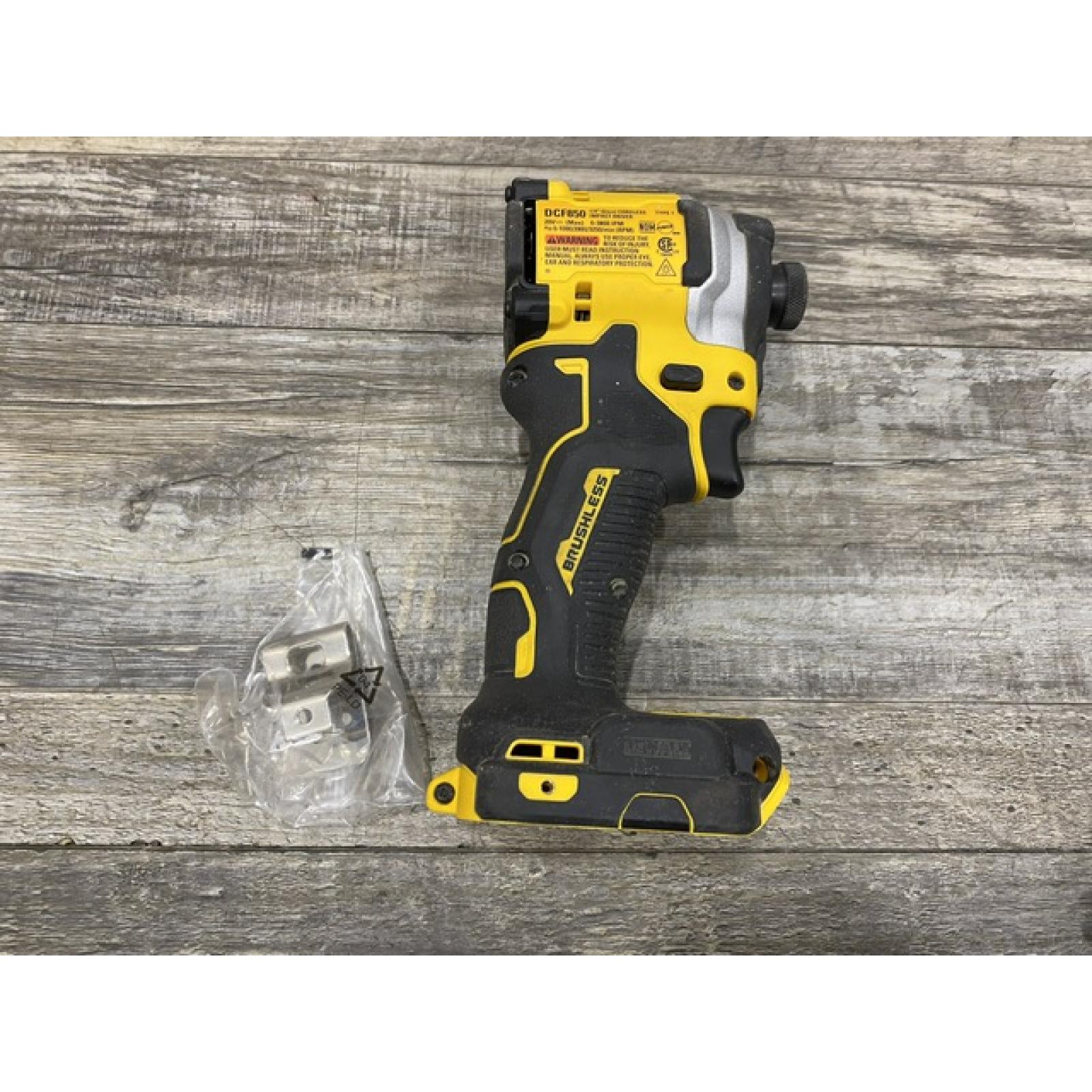 AS-IS DEWALT ATOMIC 20V MAX Cordless Brushless Compact 1/4 in. Impact Driver (Tool Only)
