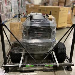 DALLAS LOCATION - Murray MT200 42 in. 19.0 HP 540cc EX1900 Series Briggs and Stratton Engine Automatic Gas Riding Lawn Tractor Mower