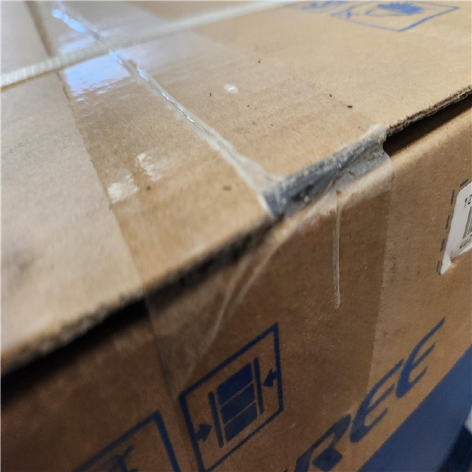 Phoenix Location NEWLY SEALED MULTI18HP230V1EO Gree 18,000 BTU 2-Zone Gen2 21 SEER Heat Pump