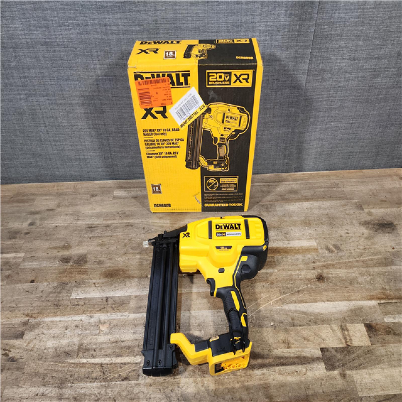 HOUSTON LOCATION - AS-IS DEWALT 20V MAX XR Lithium-Ion Electric Cordless 18-Gauge Brad Nailer (Tool Only)