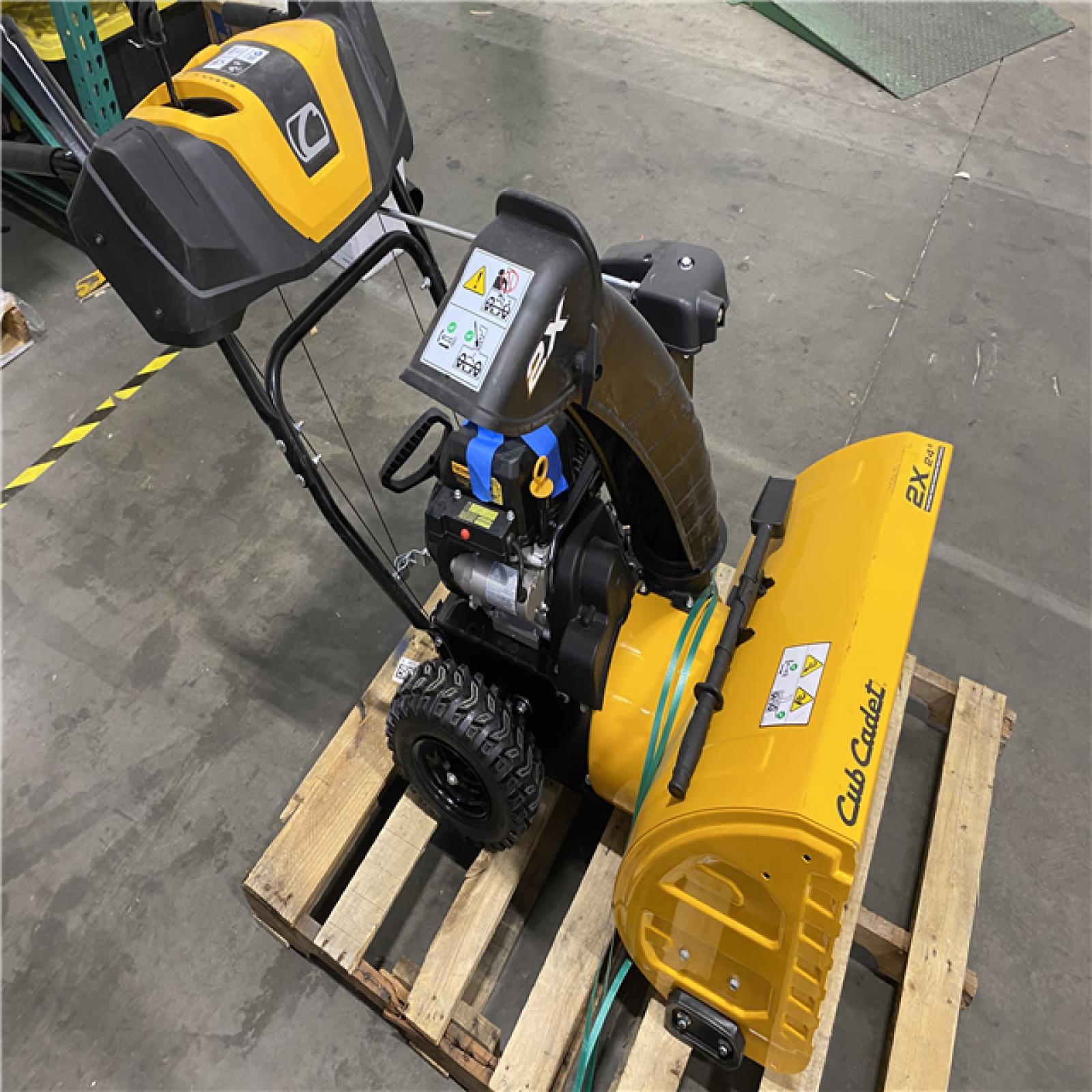 Dallas Location - As-Is Cub Cadet 2 in. x 24 in. 208 cc Electric Start Gas 2-Stage Snow Blower