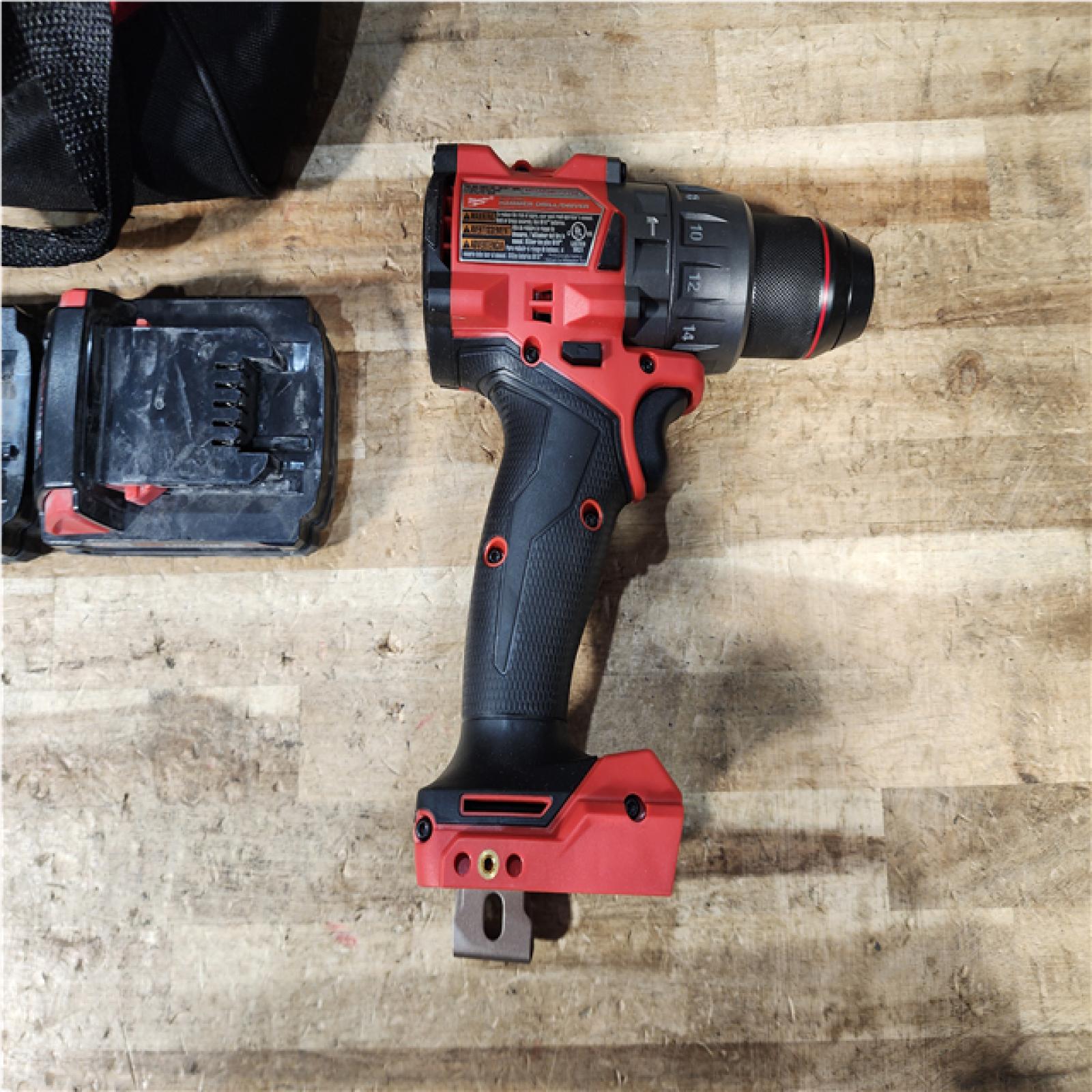 HOUSTON LOCATION - AS - IS Milwaukee FUEL 18V Lithium-Ion Brushless Cordless 1/2 in. Hammer Drill Driver Kit