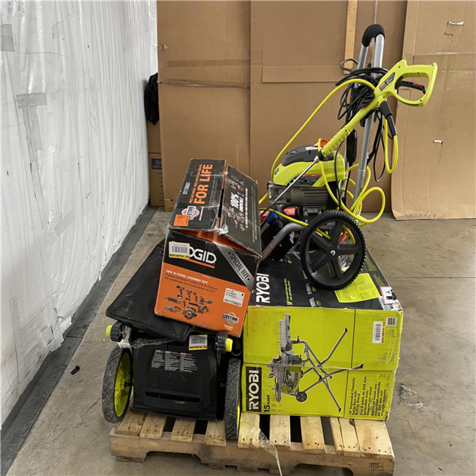 Houston Location AS IS - Tool Pallet