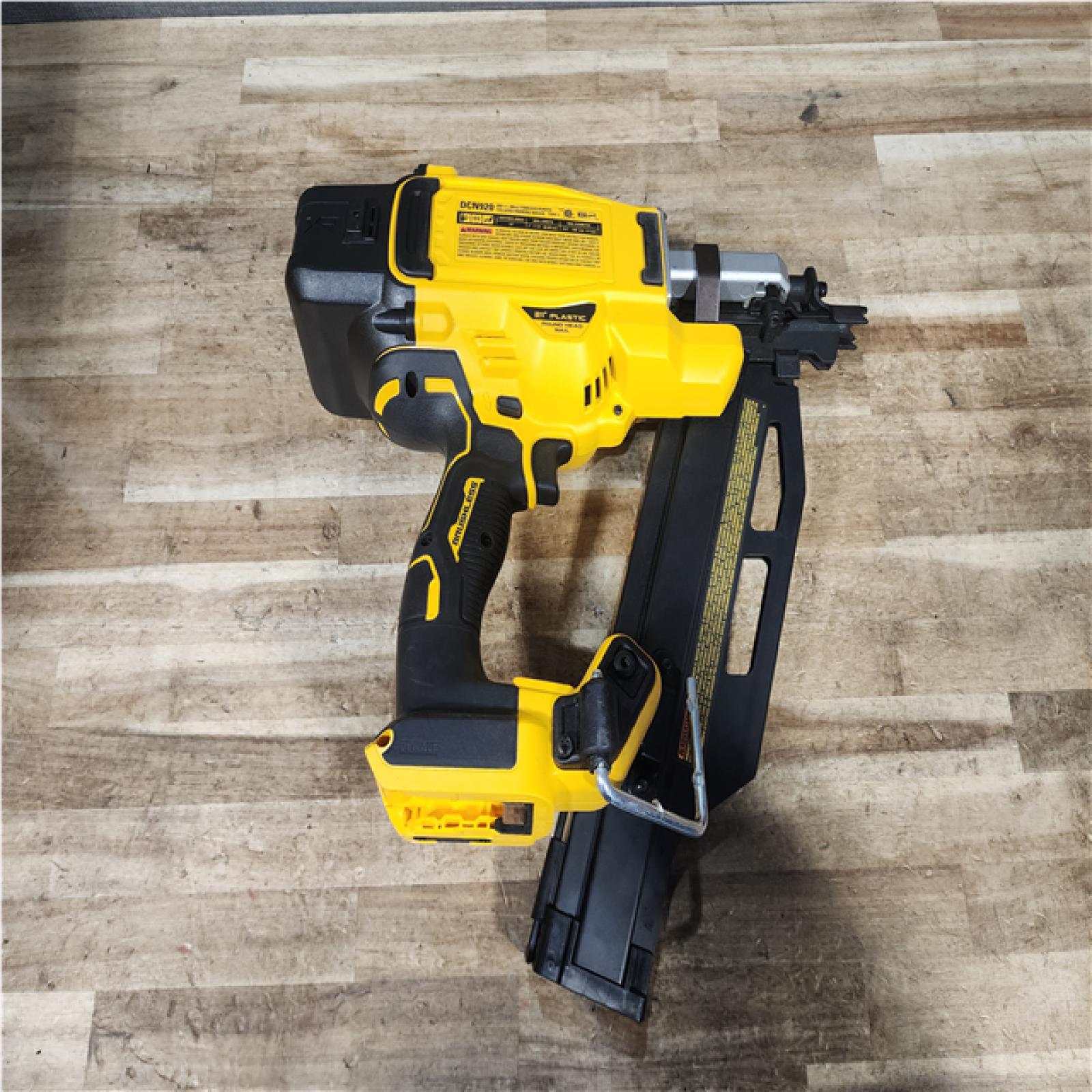 Houston Location AS-IS DEWALT 20-Volt 21° Cordless Framing Nailer (Tool-Only)