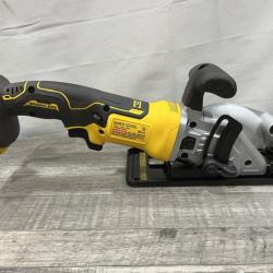 AS-IS DEWALT ATOMIC 20V MAX Cordless Brushless 4-1/2 in. Circular Saw (Tool Only)