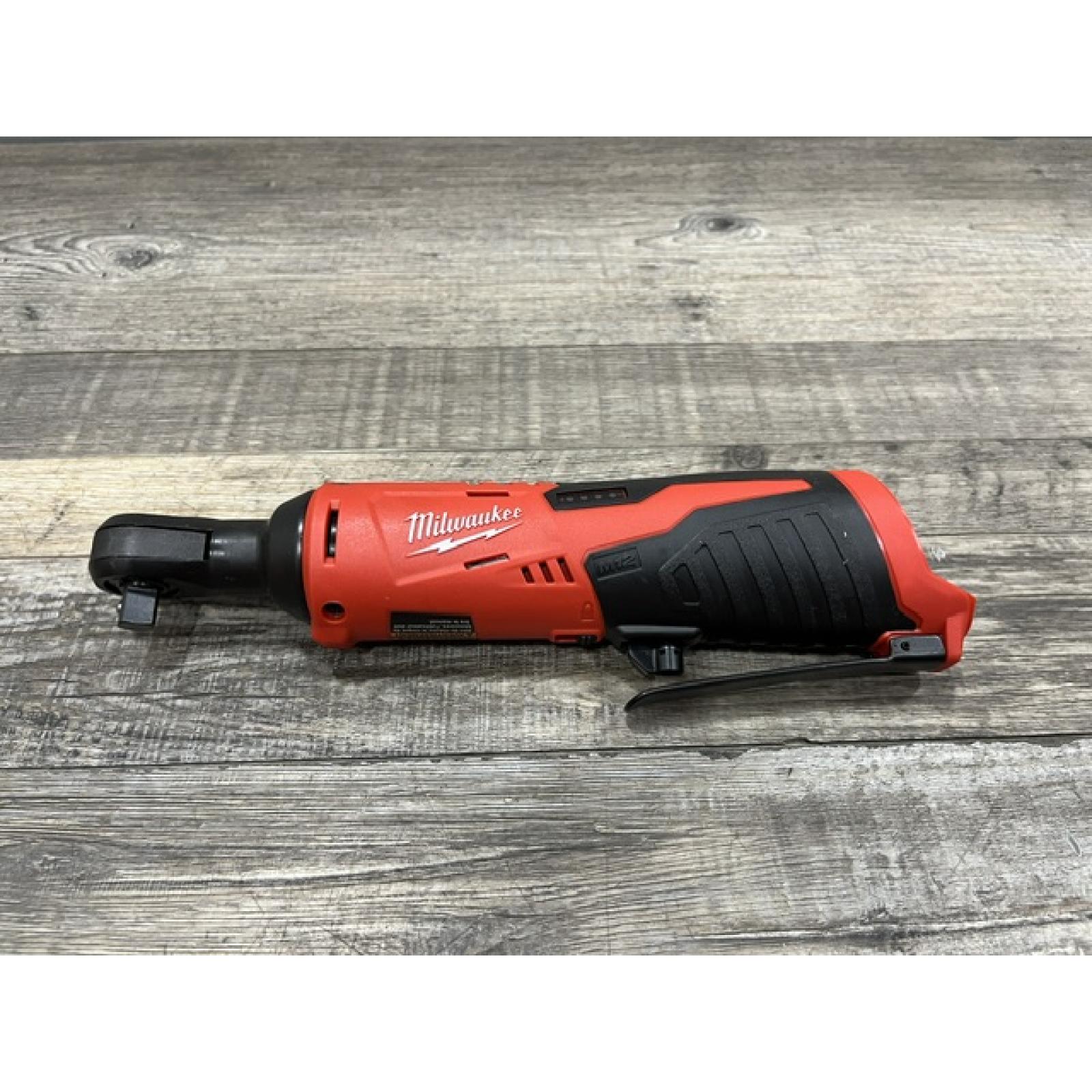 AS-IS Milwaukee 12V Lithium-Ion Cordless 3/8 in. Ratchet (Tool-Only)