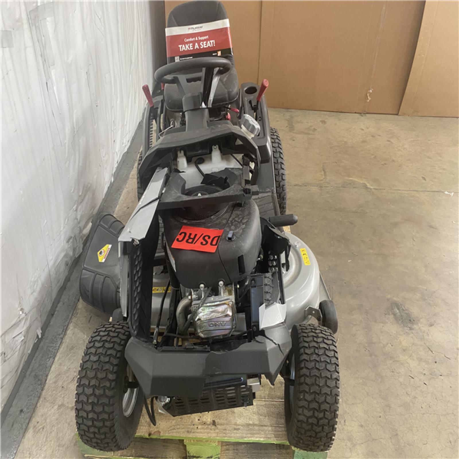 Houston Location AS IS - Murray MT100 42in Riding Mower