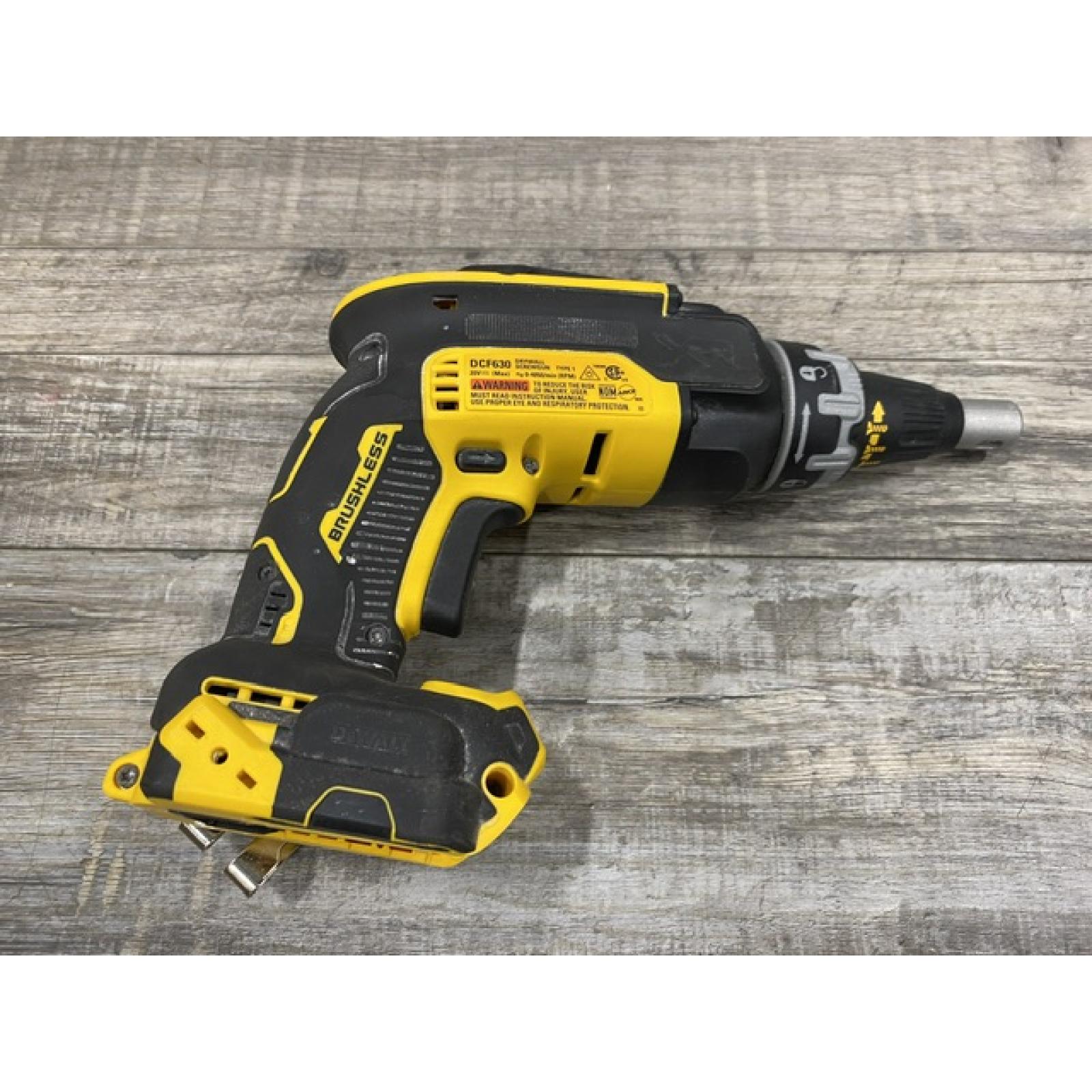 AS-IS DEWALT XR 20V MAX Lithium-Ion Cordless Brushless Screw Gun (Tool Only)