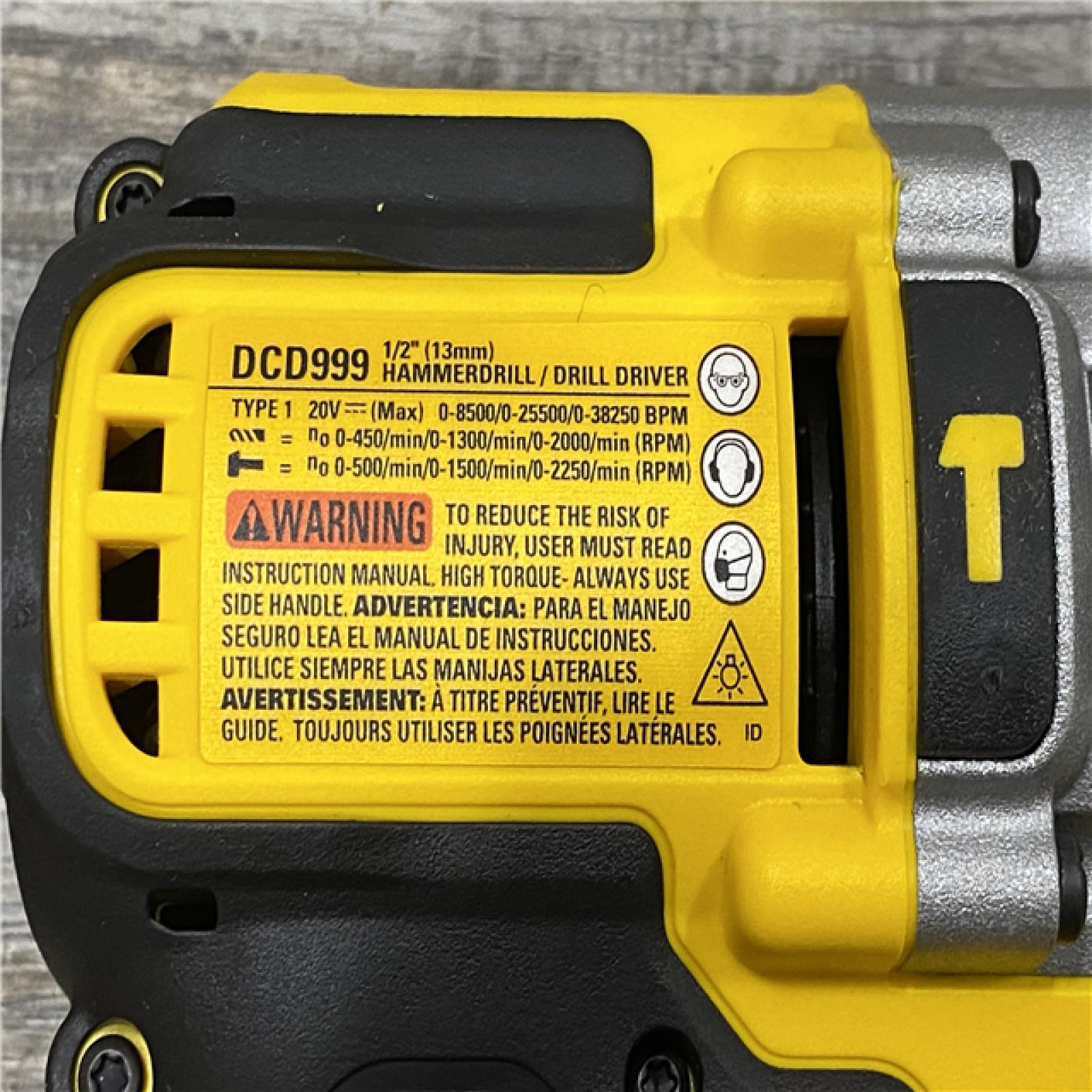 AS-IS DEWALT 20V MAX Cordless Brushless Hammer Drill/Driver 2 Tool Combo Kit