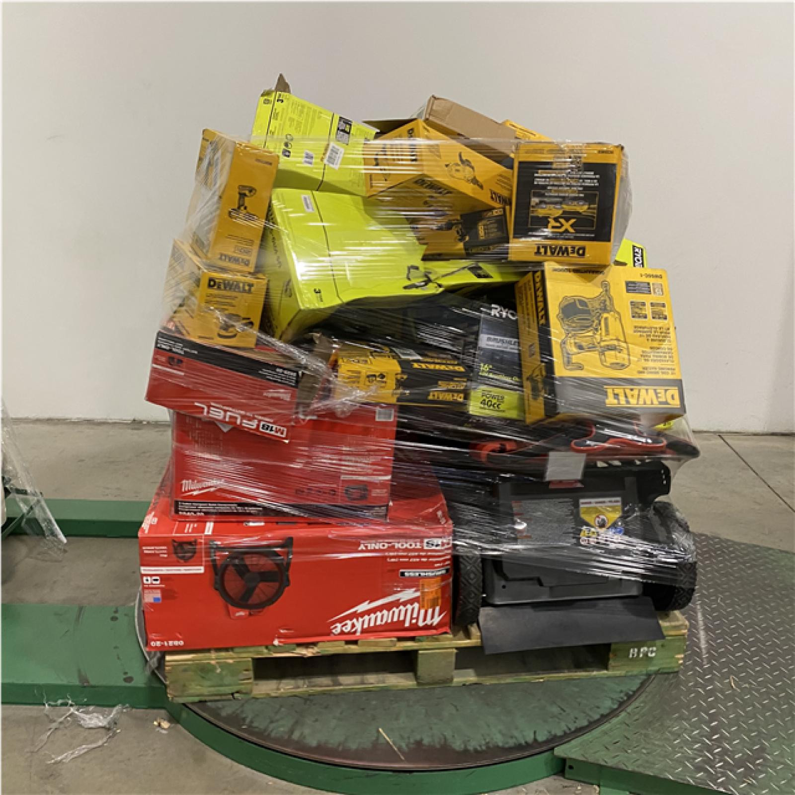 Dallas Location - As-Is Tool Pallet
