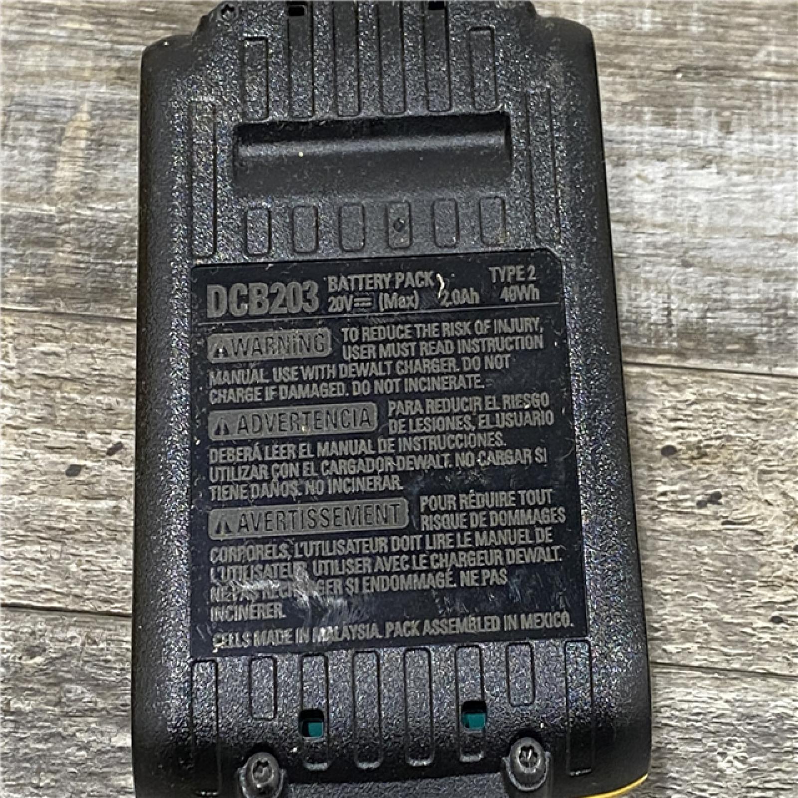 AS-IS DEWALT Atomic 20V Max Lithium-Ion Brushless Cordless Compact 1/4 in. Impact Driver Kit