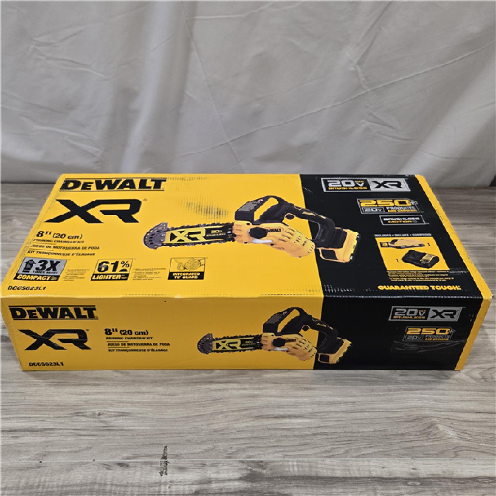 AS-IS Dewalt 20V Max Cordless Pruning Chainsaw Kit