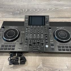 AS-IS Denon DJ SC LIVE 4-4Deck Professional Standalone DJ Controller with Streaming Access