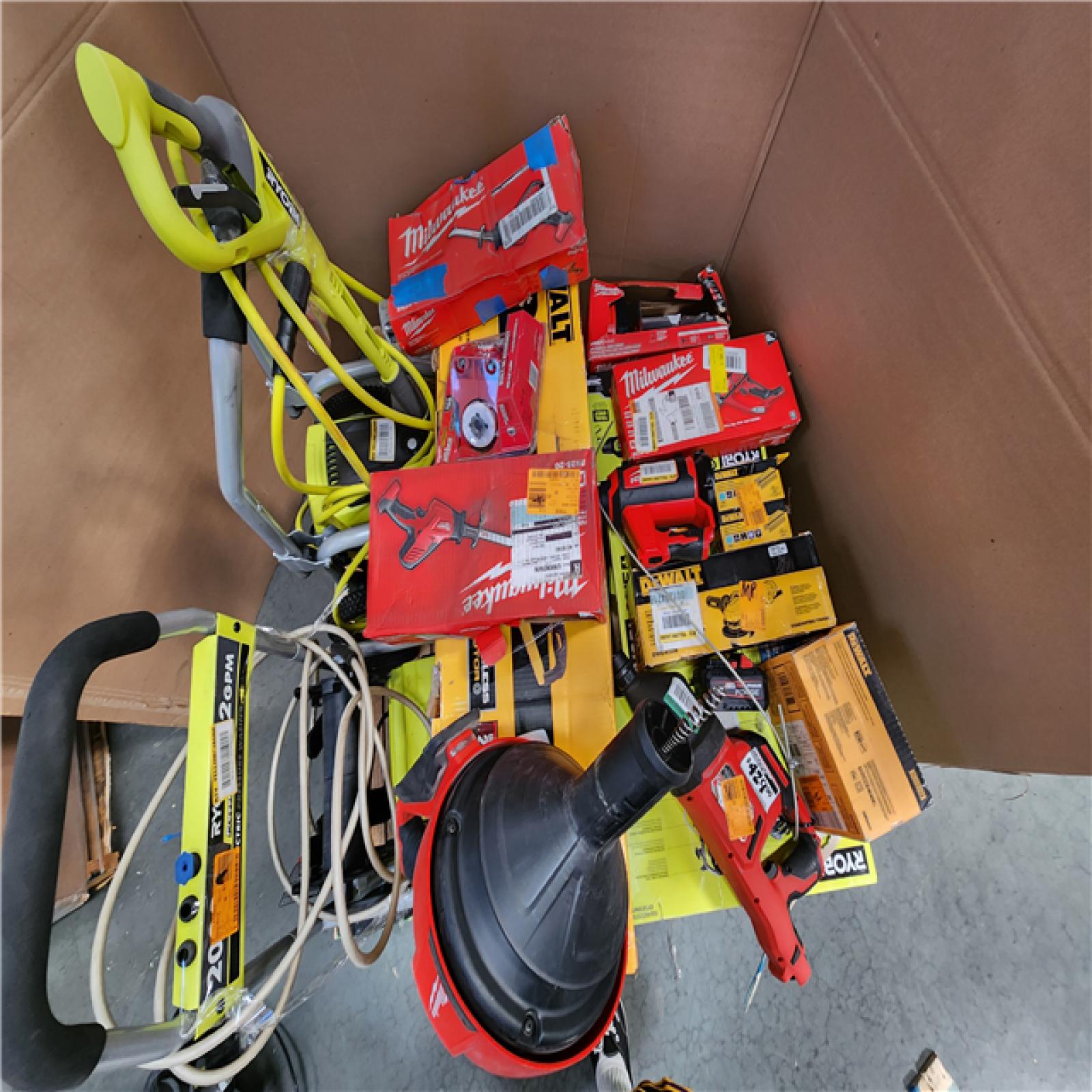 PHOENIX AS-IS TOOL PALLET