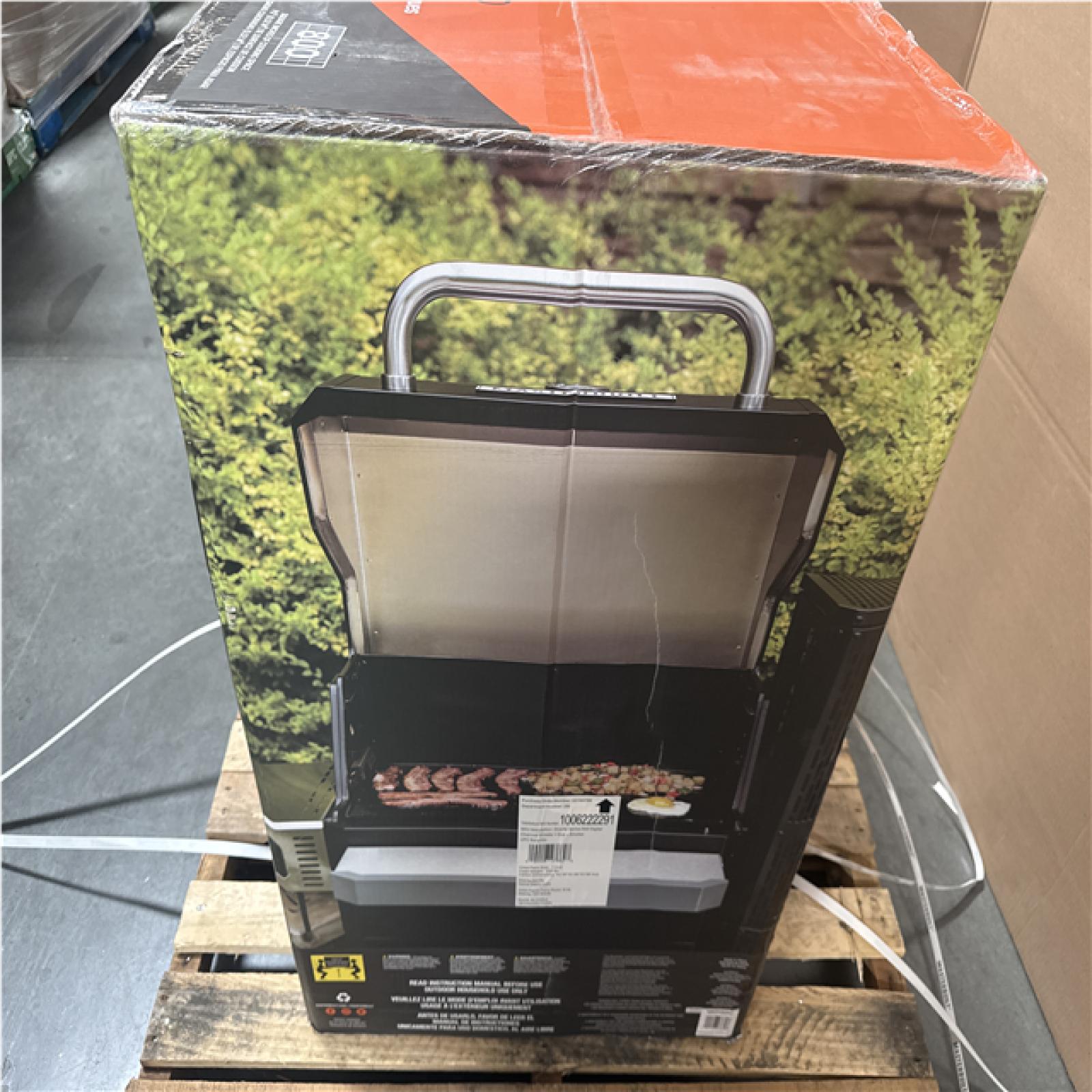 CALIFORNIA AS IS MASTERBUILT GRAVITY SERIES 800 SMOKER