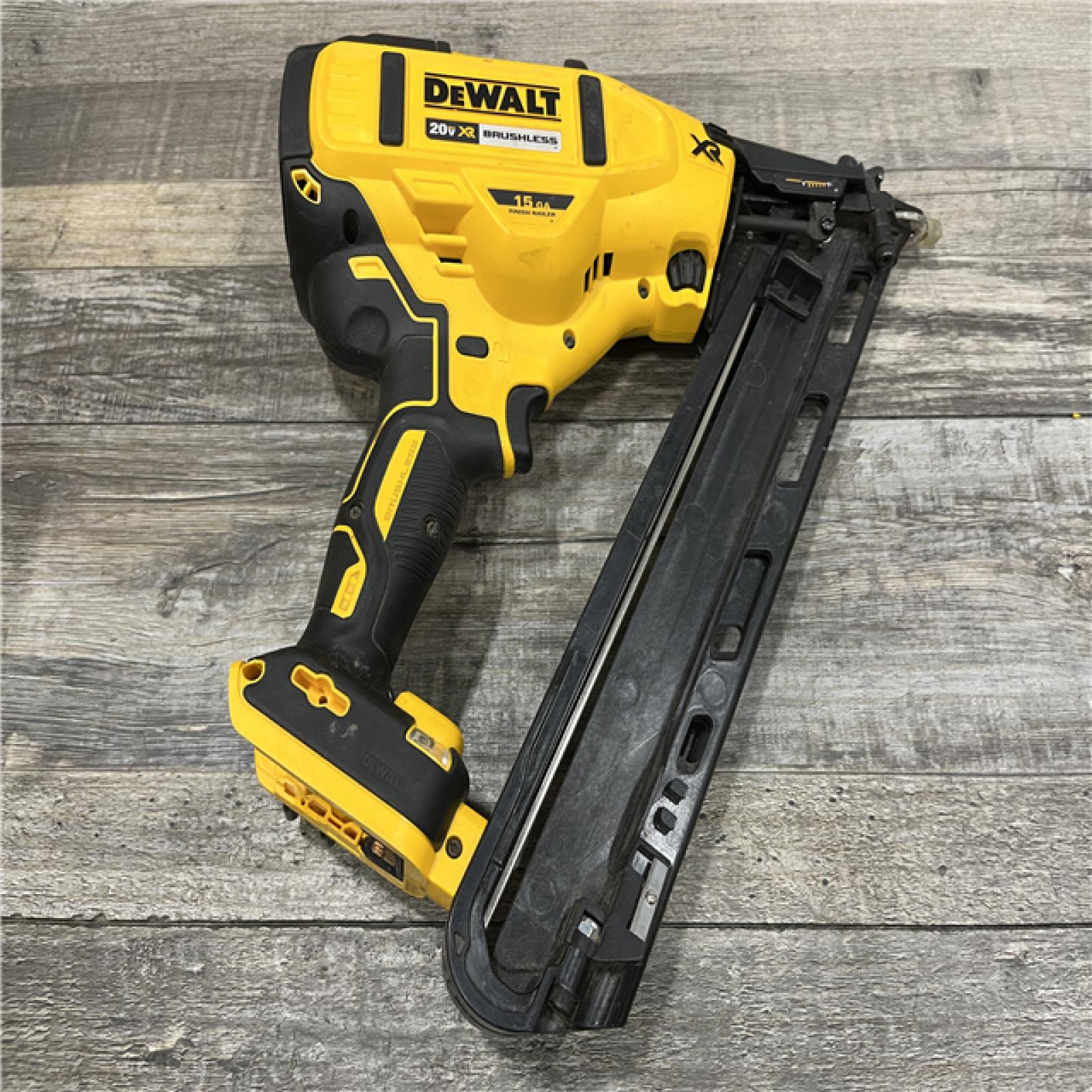 AS-IS DEWALT Cordless 20V MAX XR Angled Finish Nailer (Tool Only)