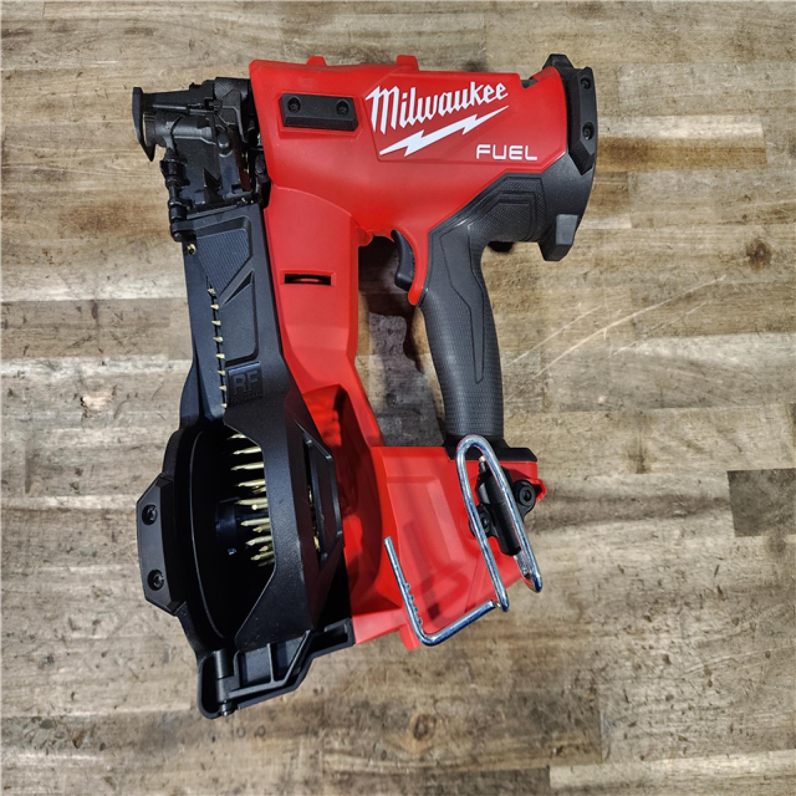 HOUSTON LOCATION - AS-IS Milwaukee M18 FUEL 18-Volt Lithium-Ion Brushless Cordless Coil Roofing Nailer (Tool Only)