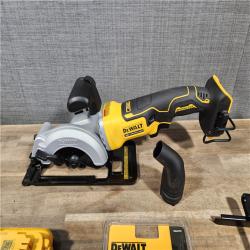 HOUSTON LOCATION - AS-IS DEWALT ATOMIC 20V MAX Cordless Brushless 4-1/2 in. Circular Saw W/ BATTERY & CHARGER