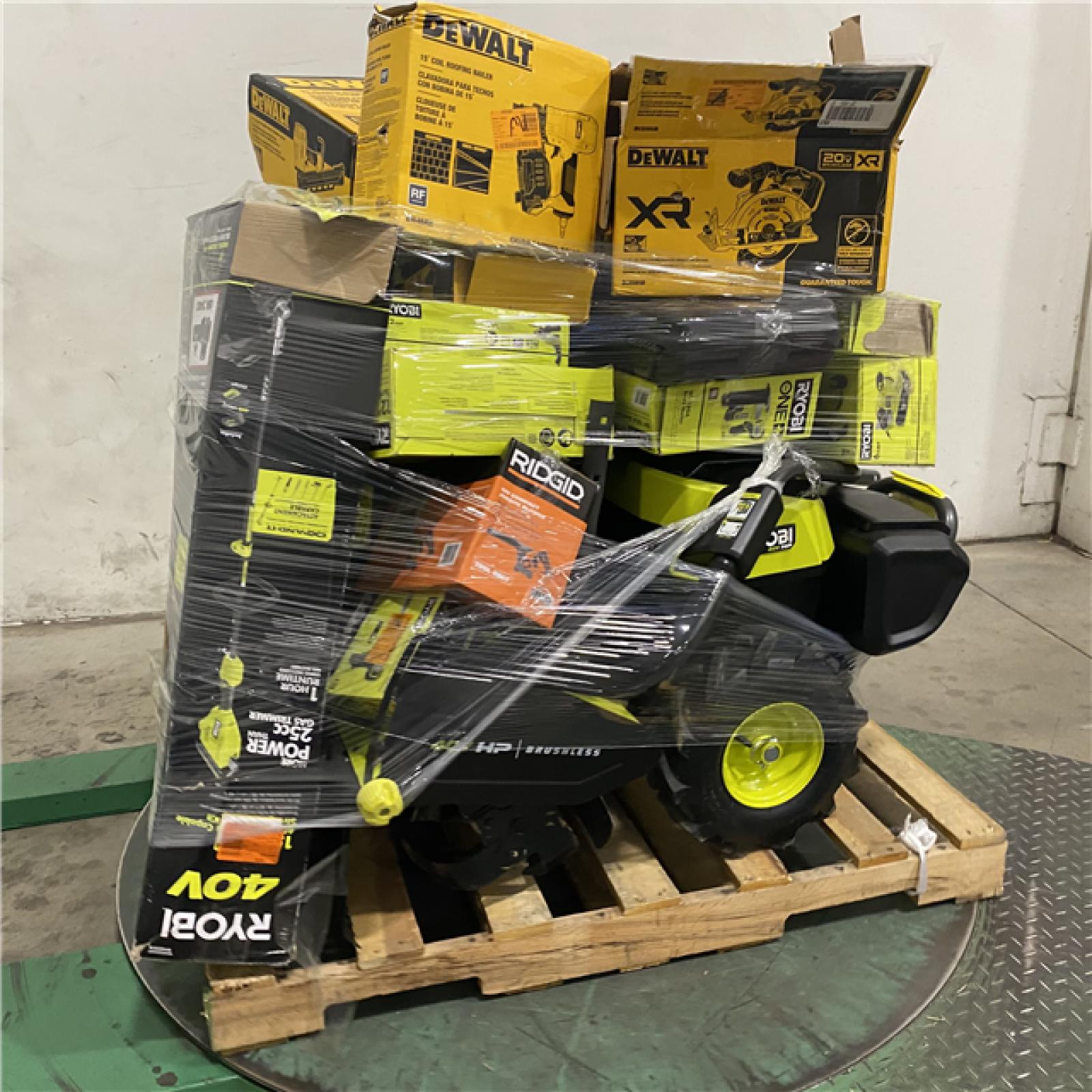 Dallas Location - As-Is Tool Pallet