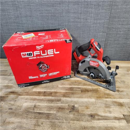 HOUSTON LOCATION - AS-IS Milwaukee Tools M18 FUEL 7-1/4 Circular Saw (Tool Only) 2834-20