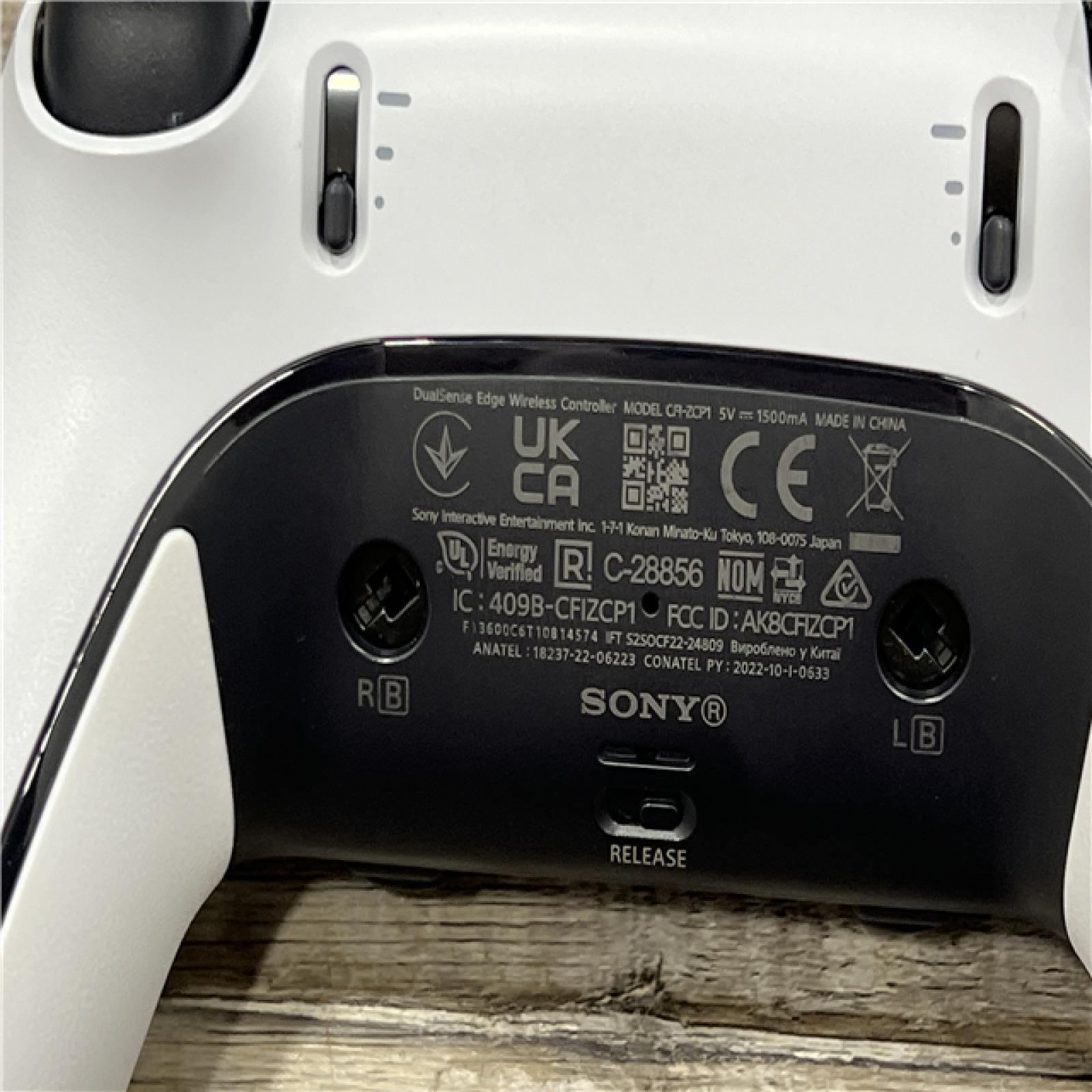 LIKE NEW DualSense Edge Wireless Controller for PlayStation 5 - White